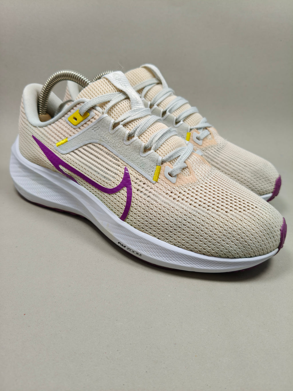 Nike Zoom Pegasus 40 . Size : EUR  38 | Premium