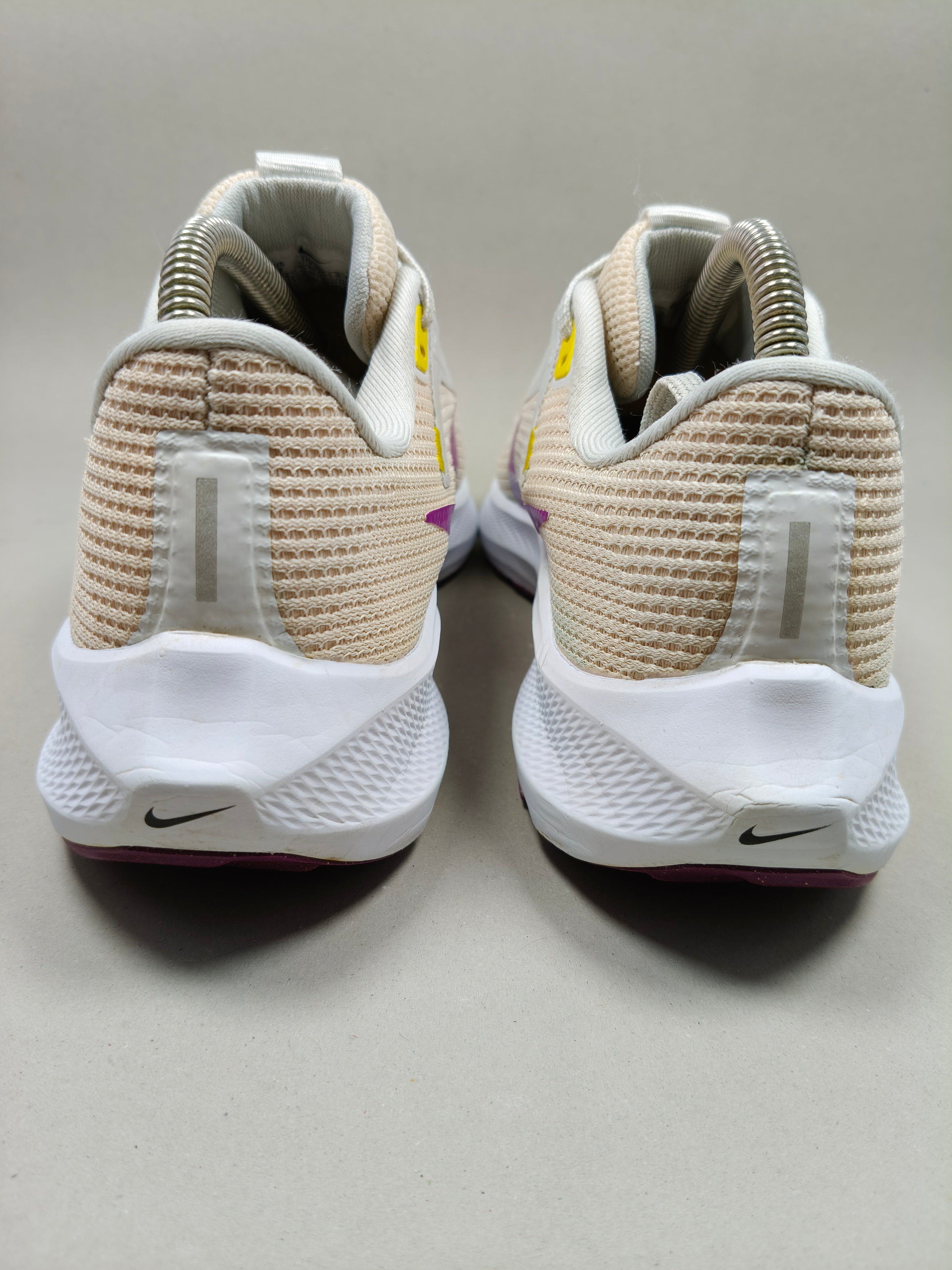 Nike Zoom Pegasus 40 . Size : EUR  38 | Premium