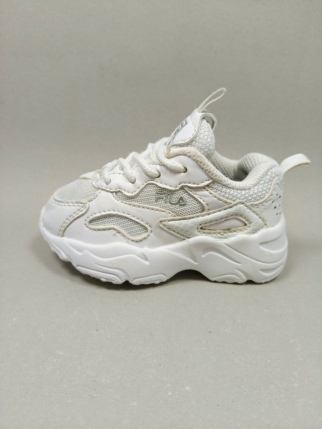 Fila Ray Racer . Size : EUR  22 | Premium