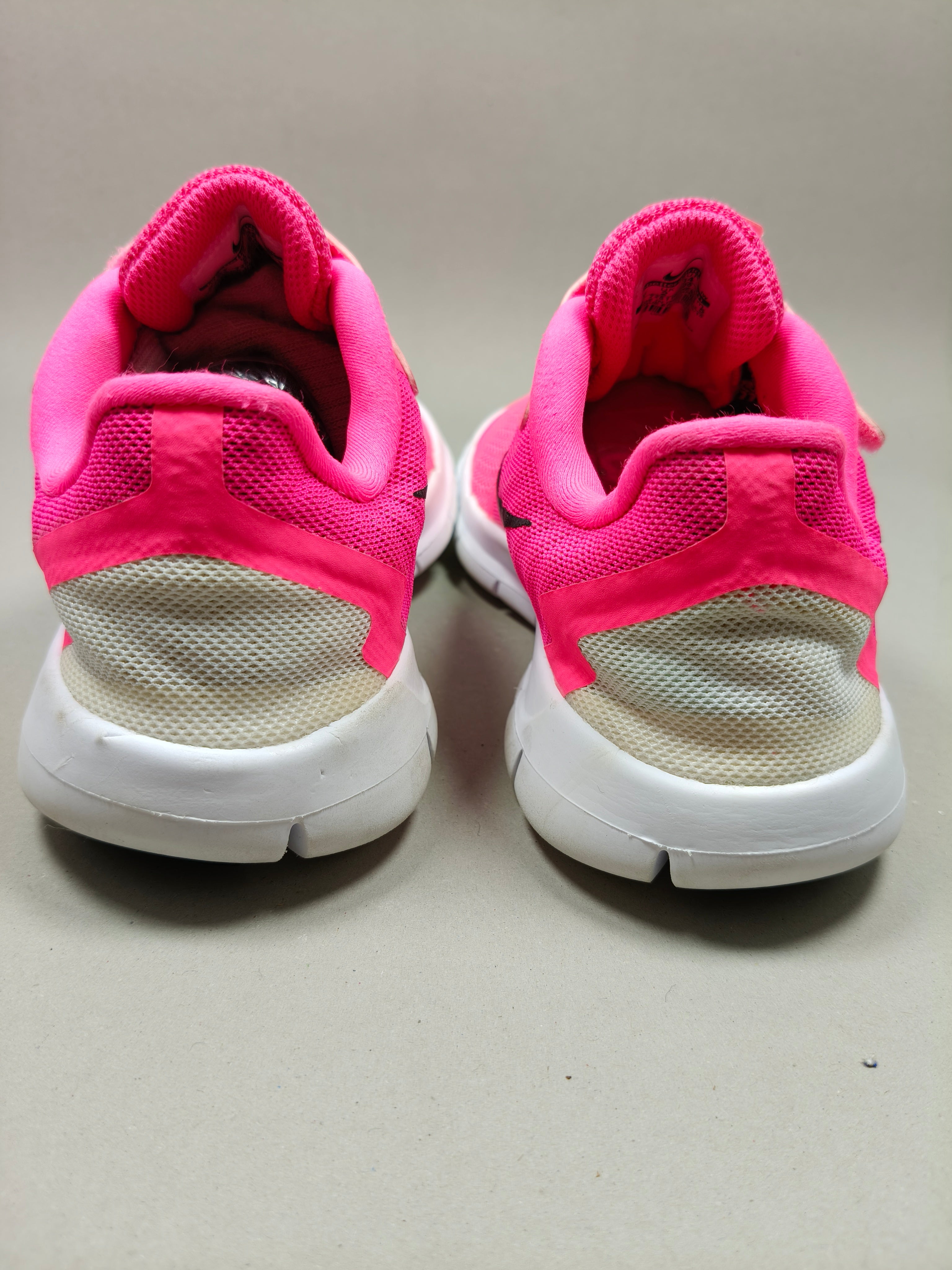 Nike Free Run . Size : EUR  34 | Excellen+t