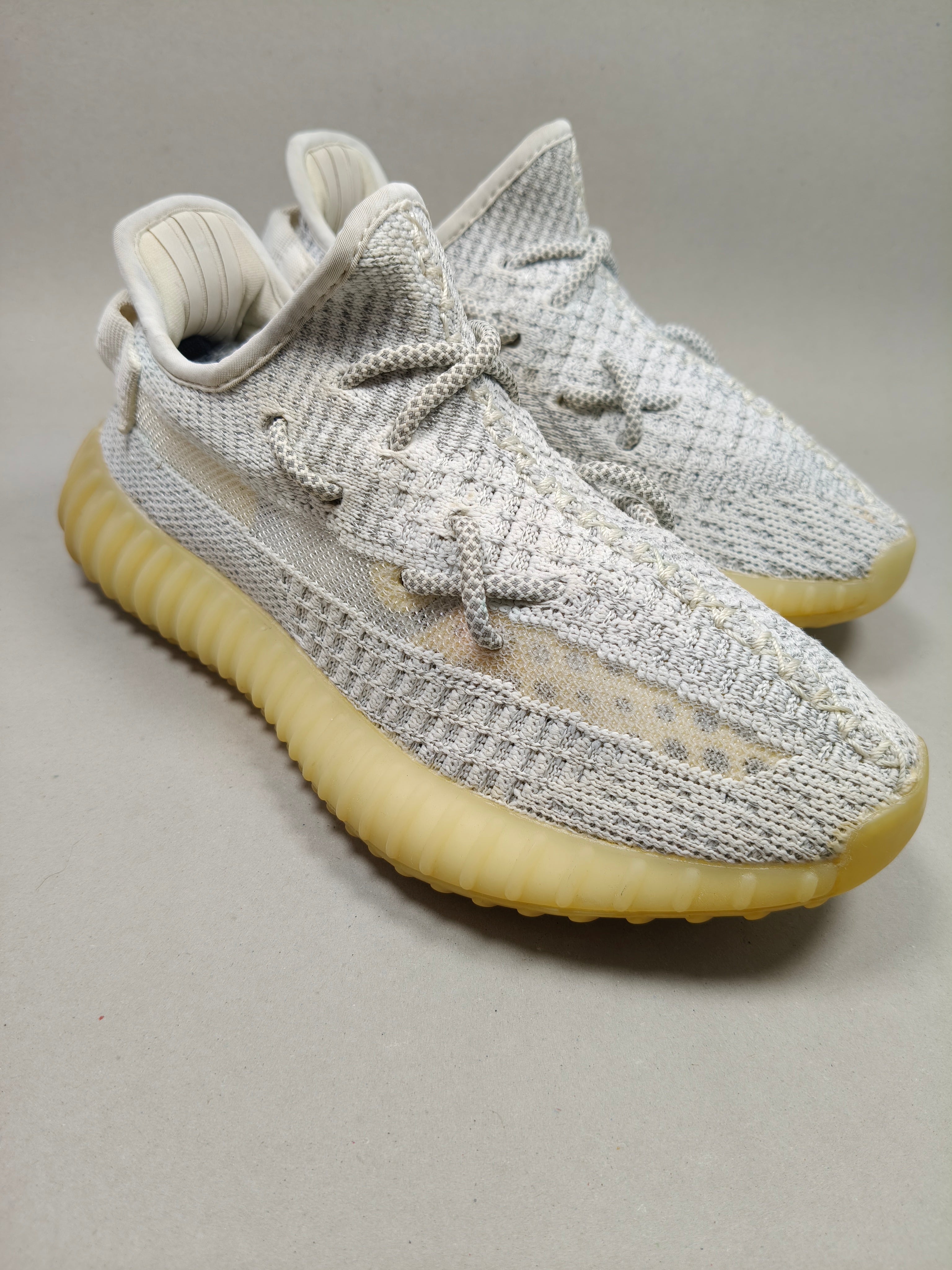 Adidas Yeezy Boost . Size : EUR  36 | Premium
