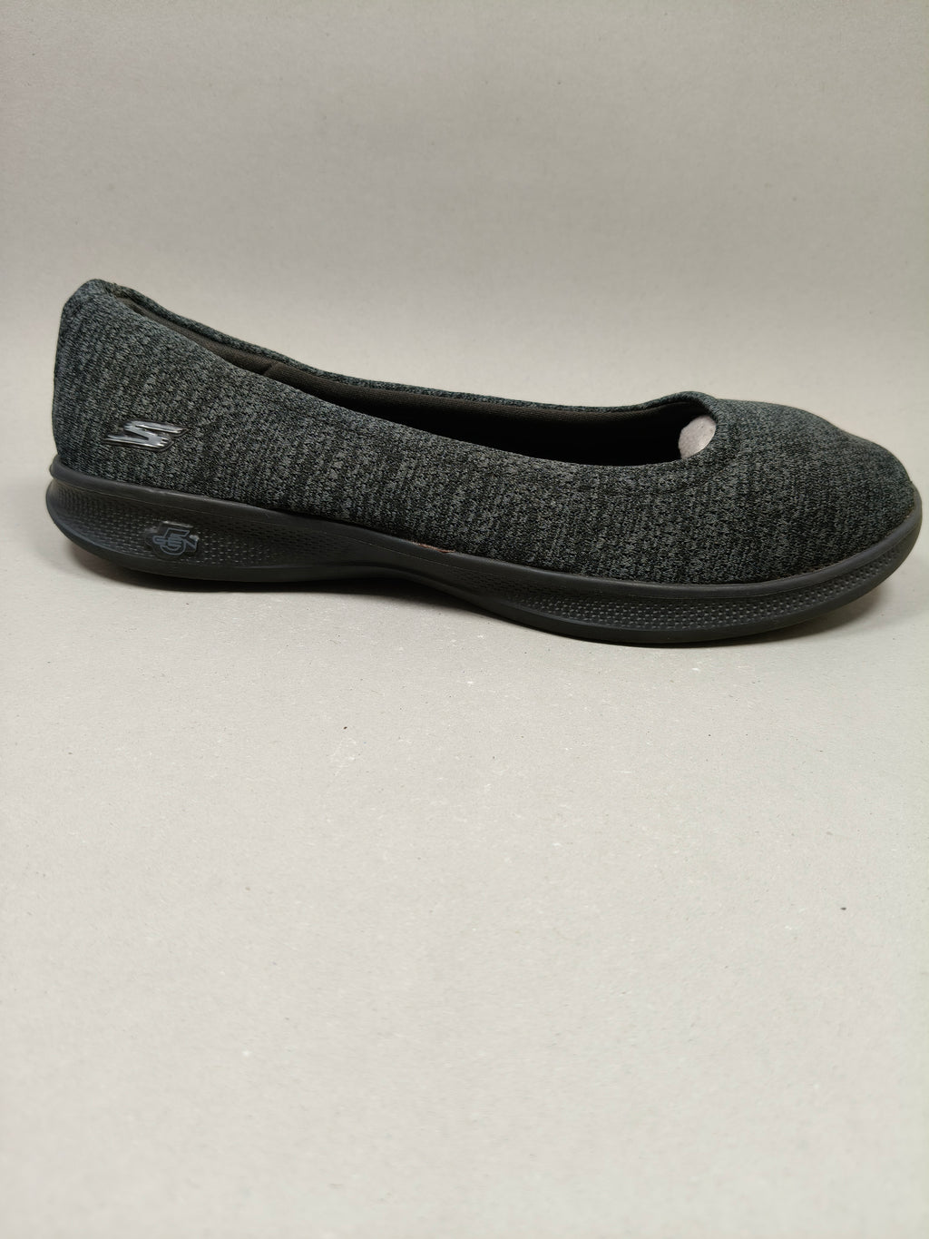 Skechers Go Step Lite . Size : EUR  37 | Premium