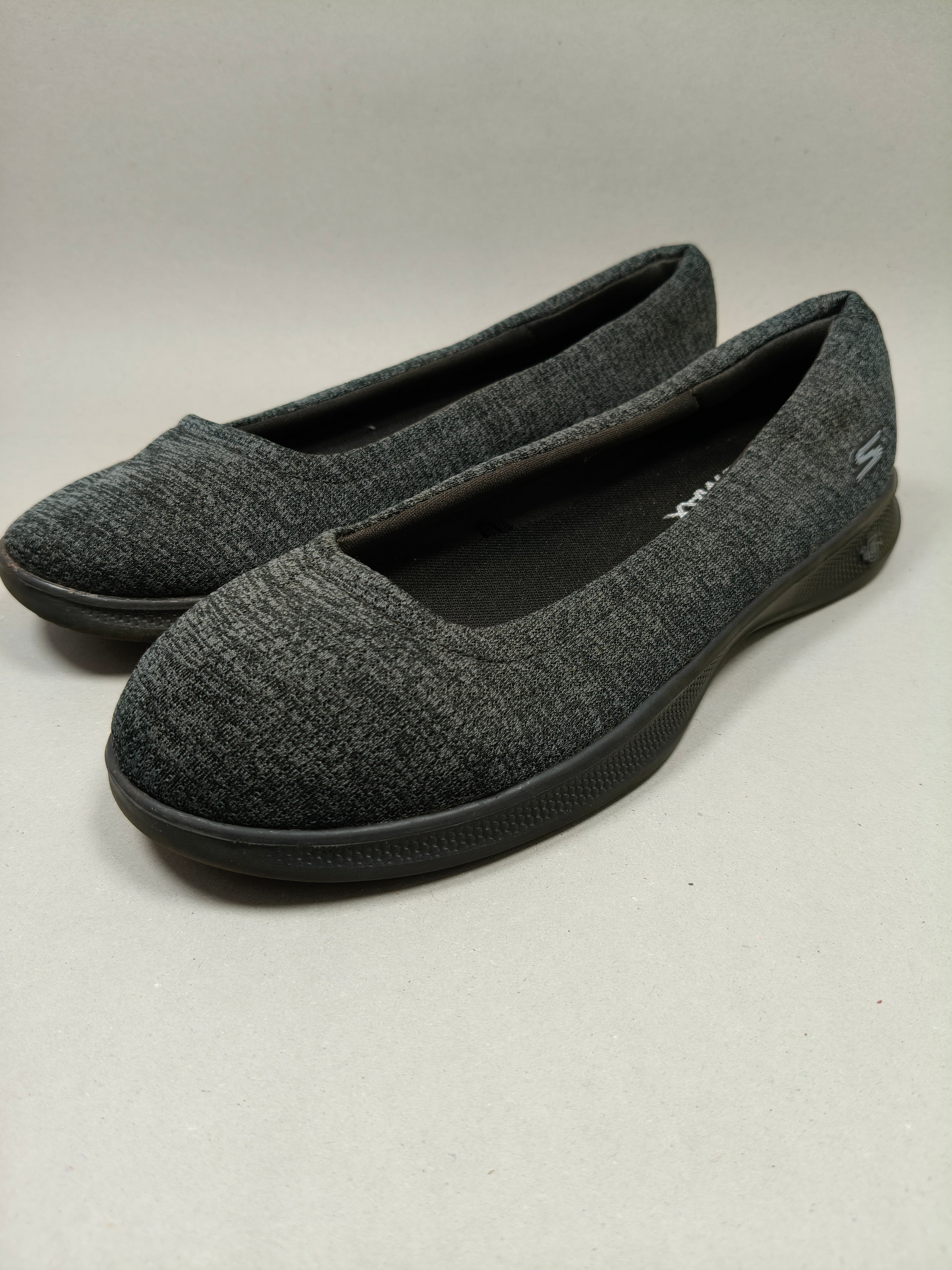 Skechers Go Step Lite . Size : EUR  37 | Premium