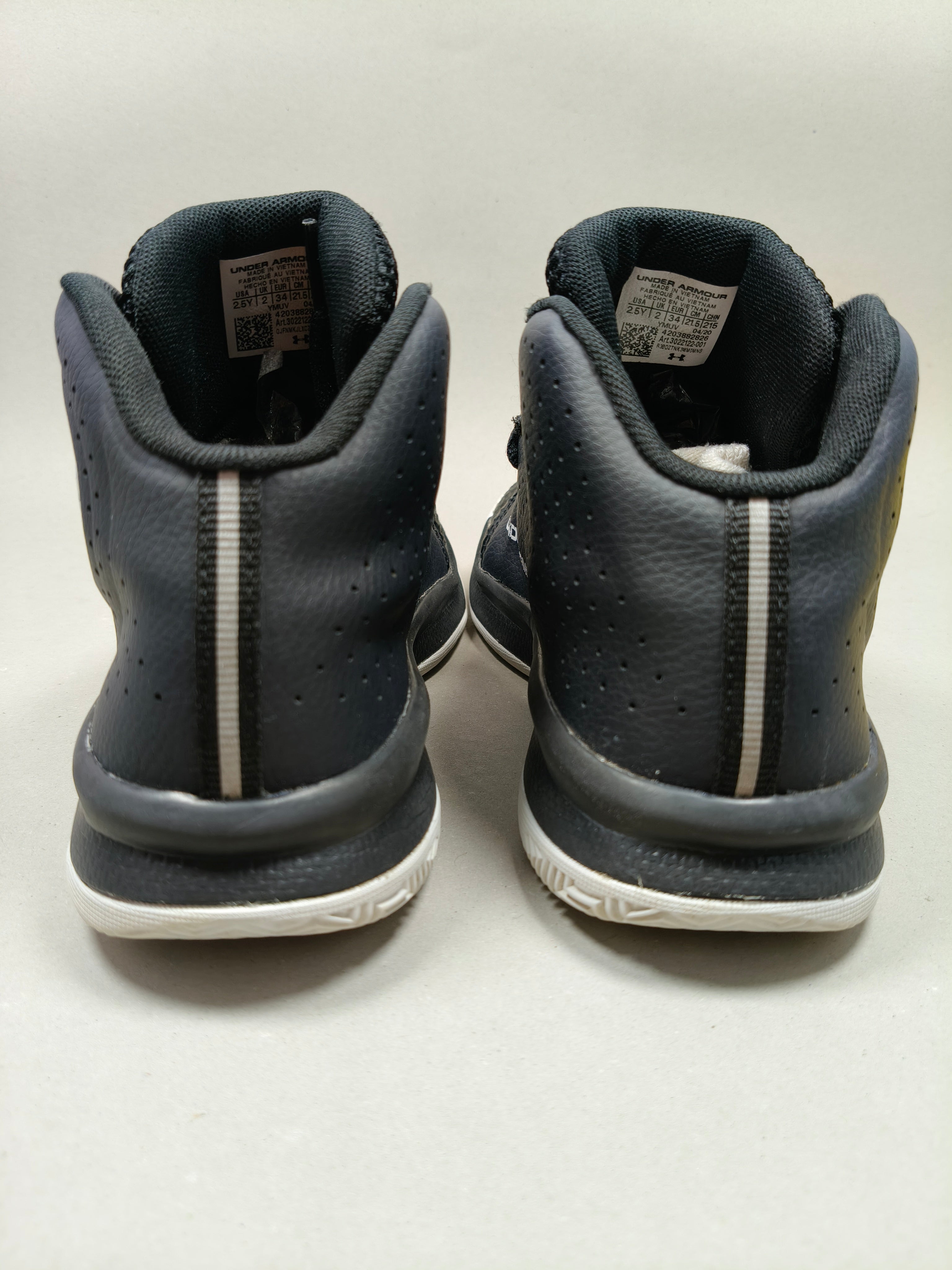 Under Armour Jet . Size : EUR  34 | Premium