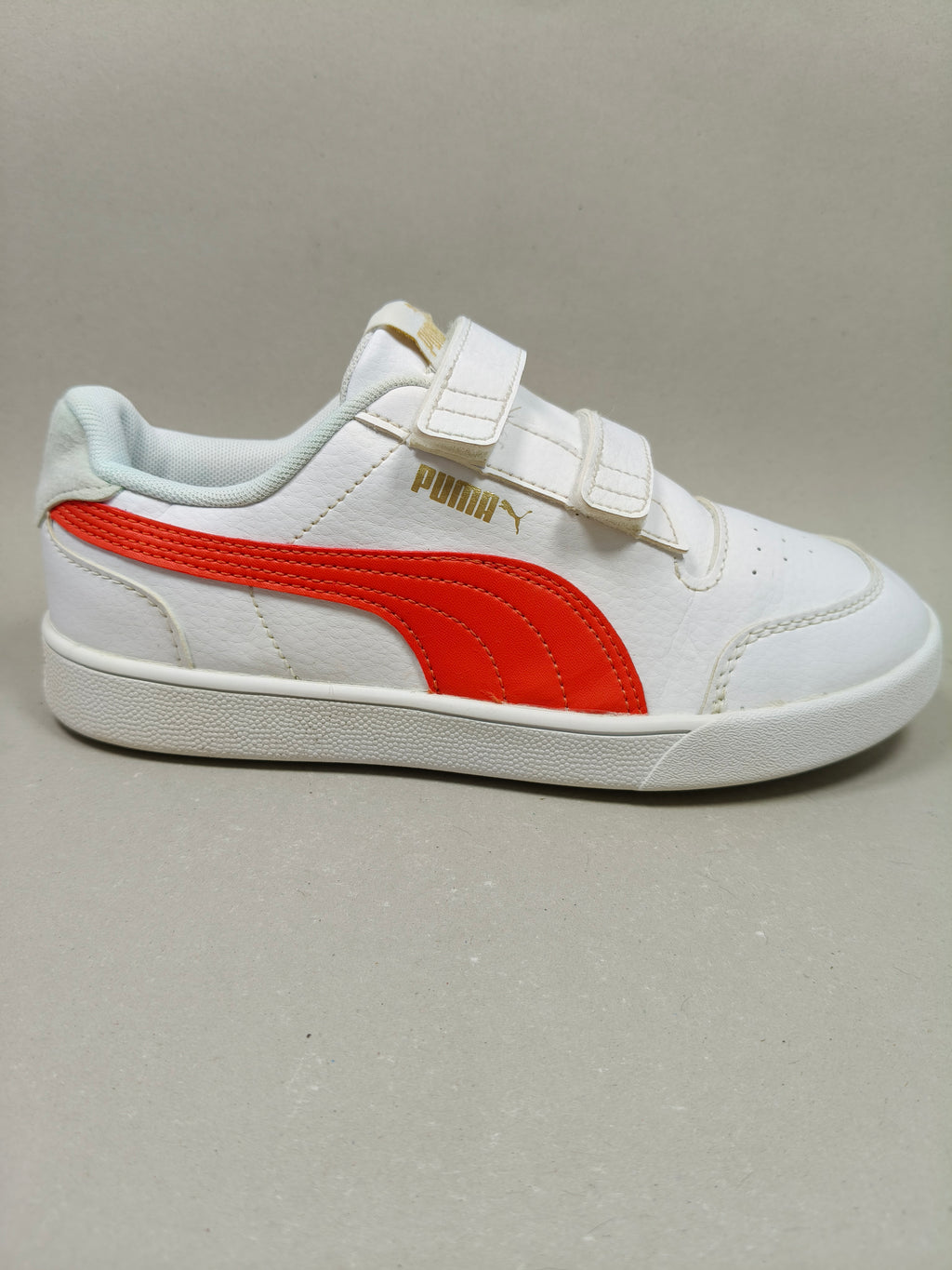 Puma Shuffle . Size : EUR  35 | Premium