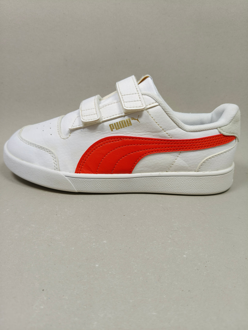 Puma Shuffle . Size : EUR  35 | Premium