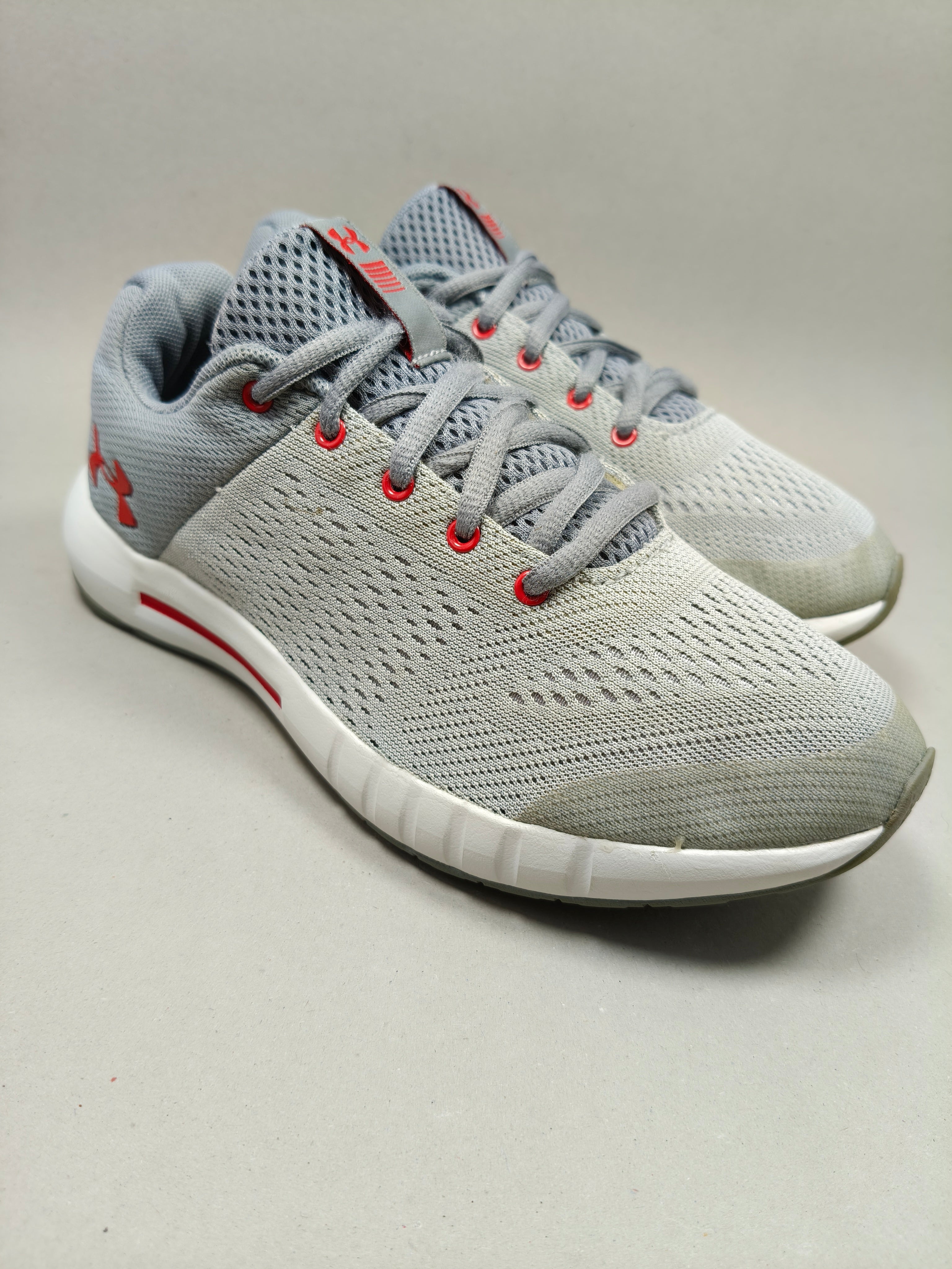 Under Armour GGS Pursuit . Size : EUR  36 | Excellent+