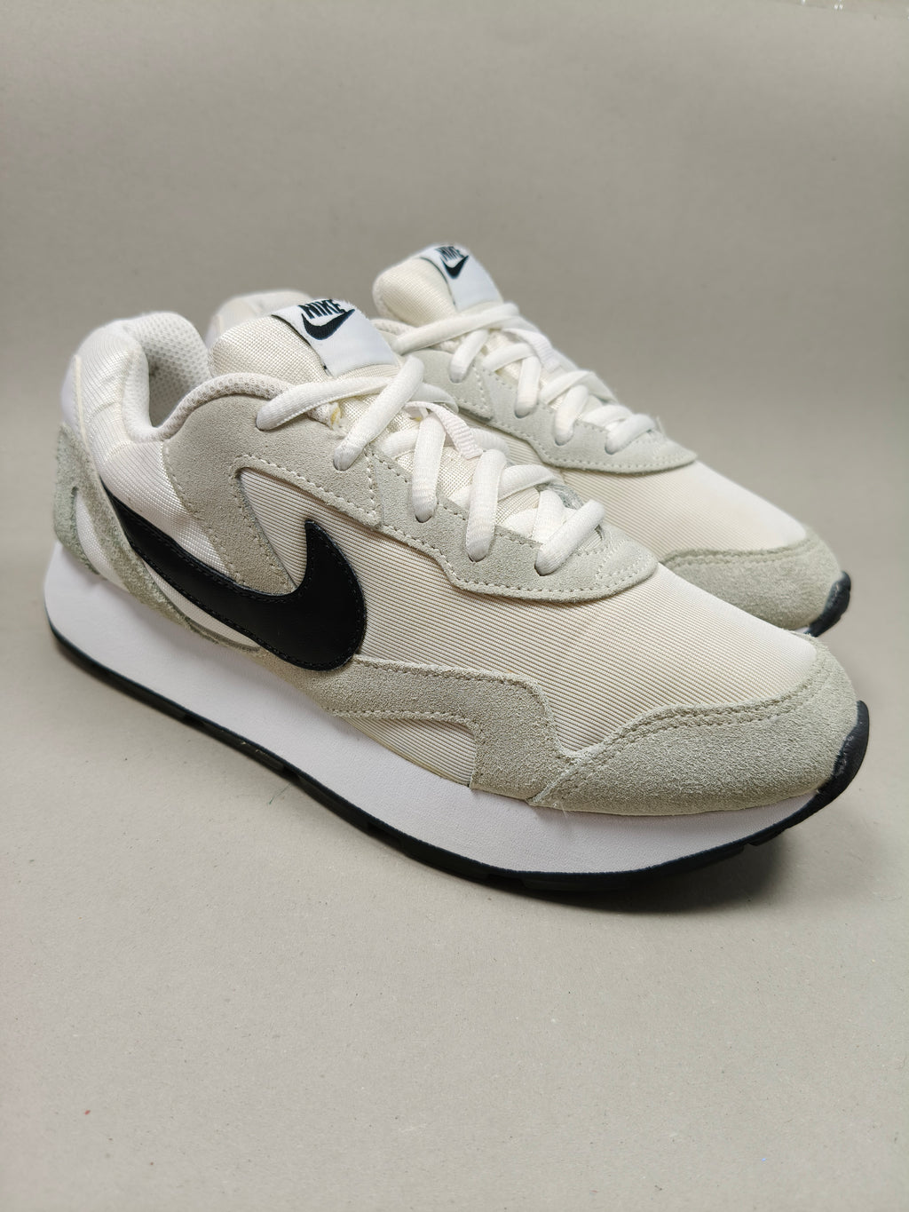 Nike Delfine . Size : EUR  36 | Premium