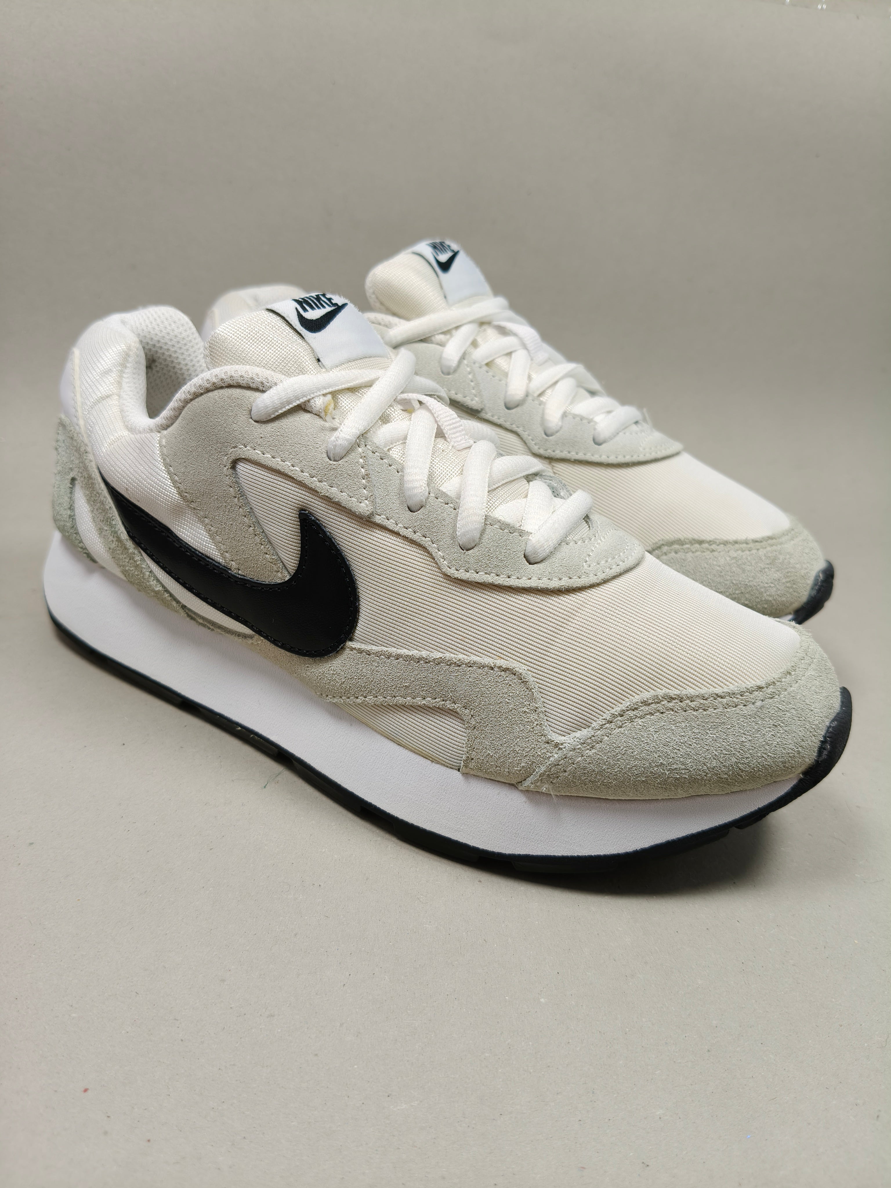 Nike Delfine . Size : EUR  36 | Premium