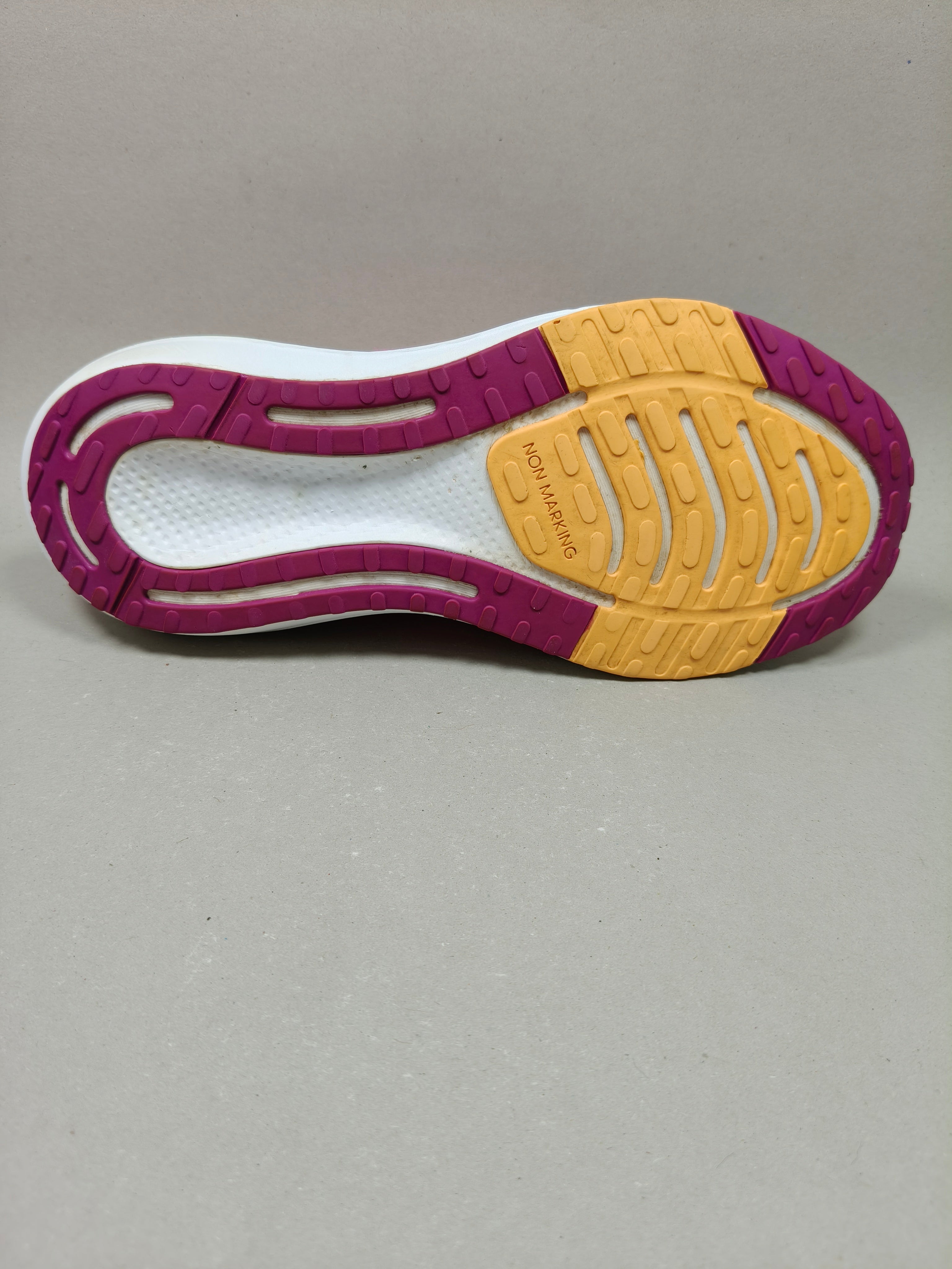 Adidas EQ Run . Size : EUR  37 | Excellent+