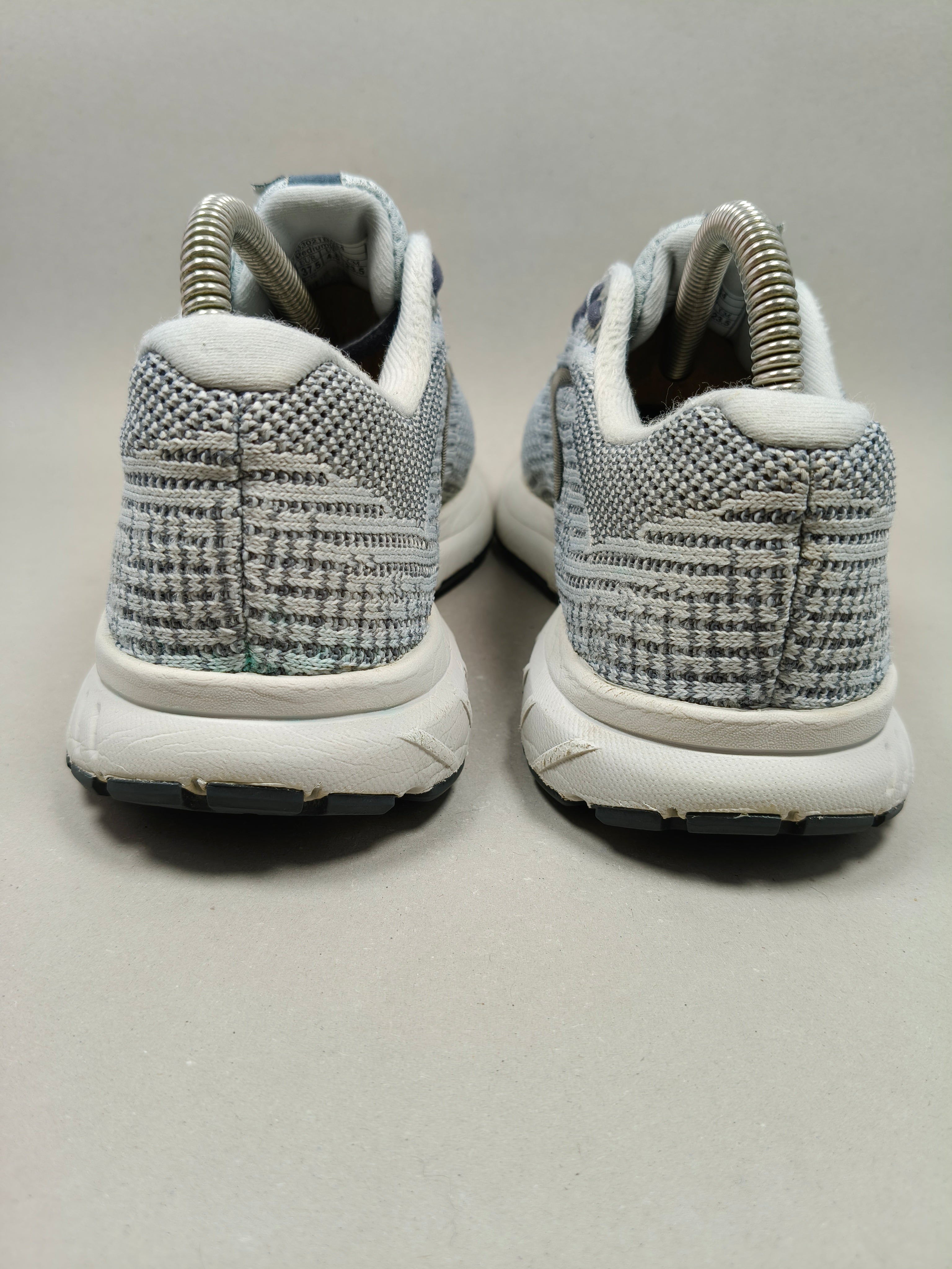 Brooks Revel 3 . Size : EUR  37 | Premium