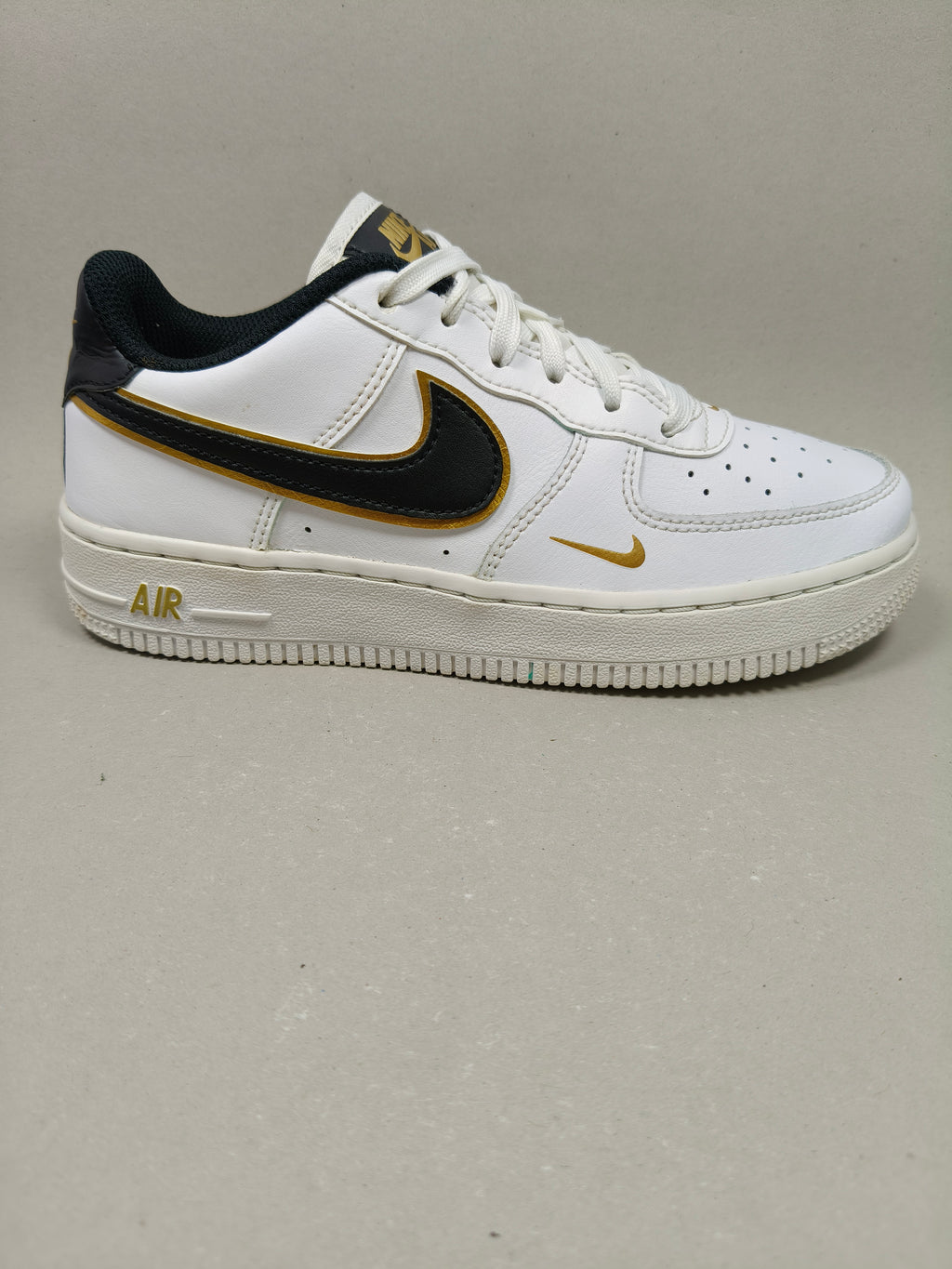 Nike Air Force 1 . Size : EUR  36 | Excellent+