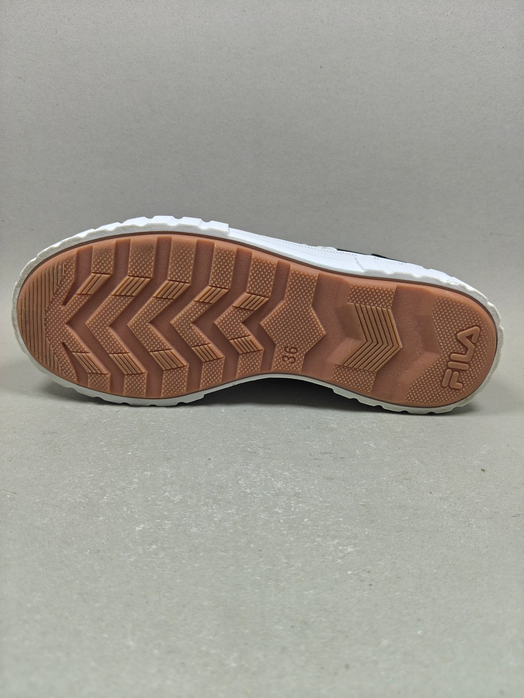 Fila Sand Blast . Size : EUR  36 | Premium