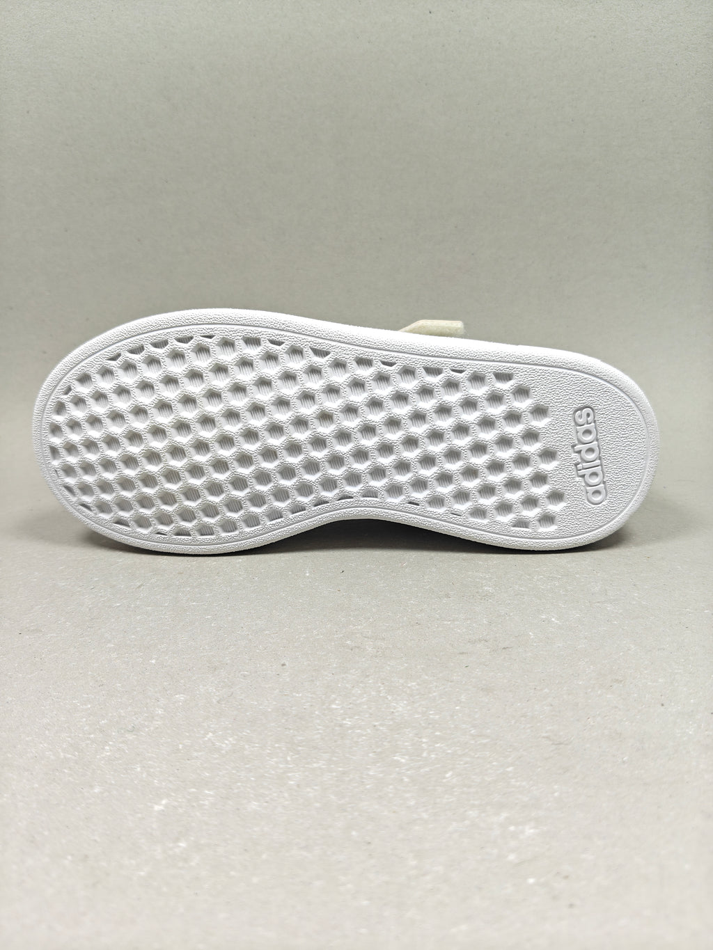 Adidas Grand Court . Size : EUR  30 | Premium