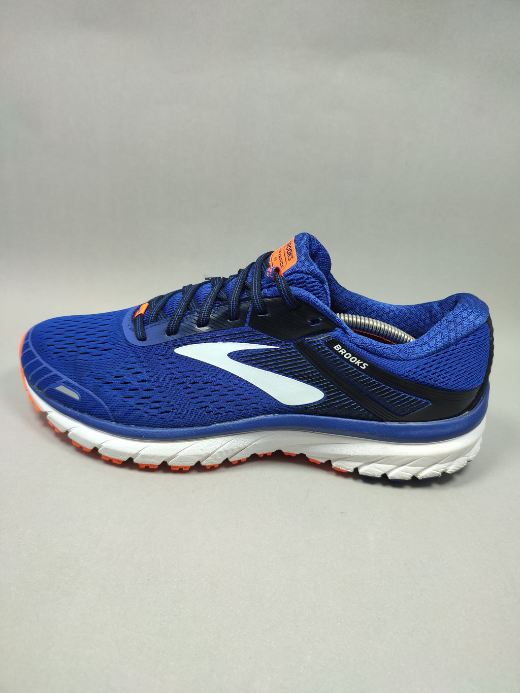 Brooks Defyance 11 . Size : EUR 44.5 | Excellent