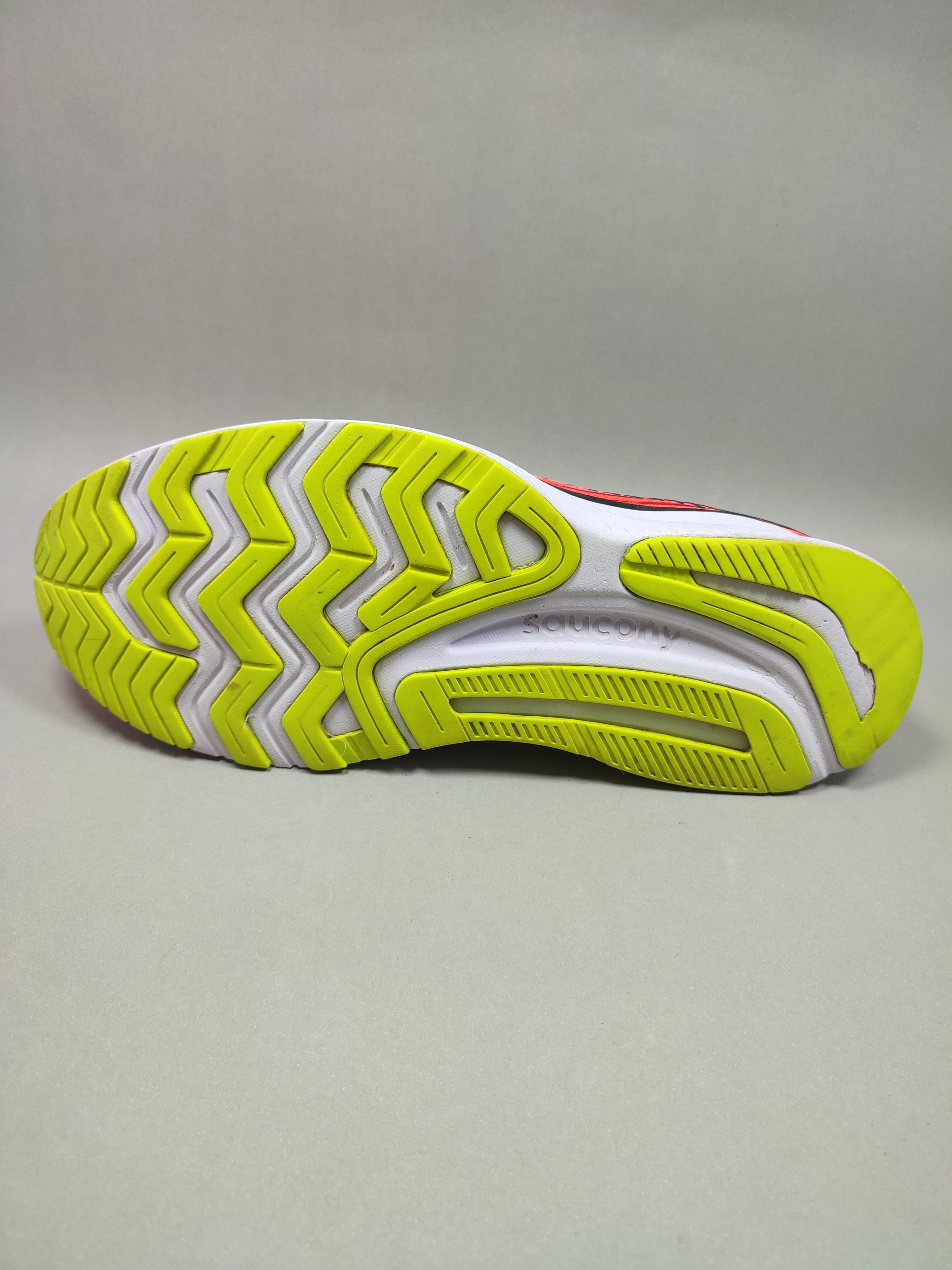 Saucony Guide 14 . Size : EUR  45 | Excellent