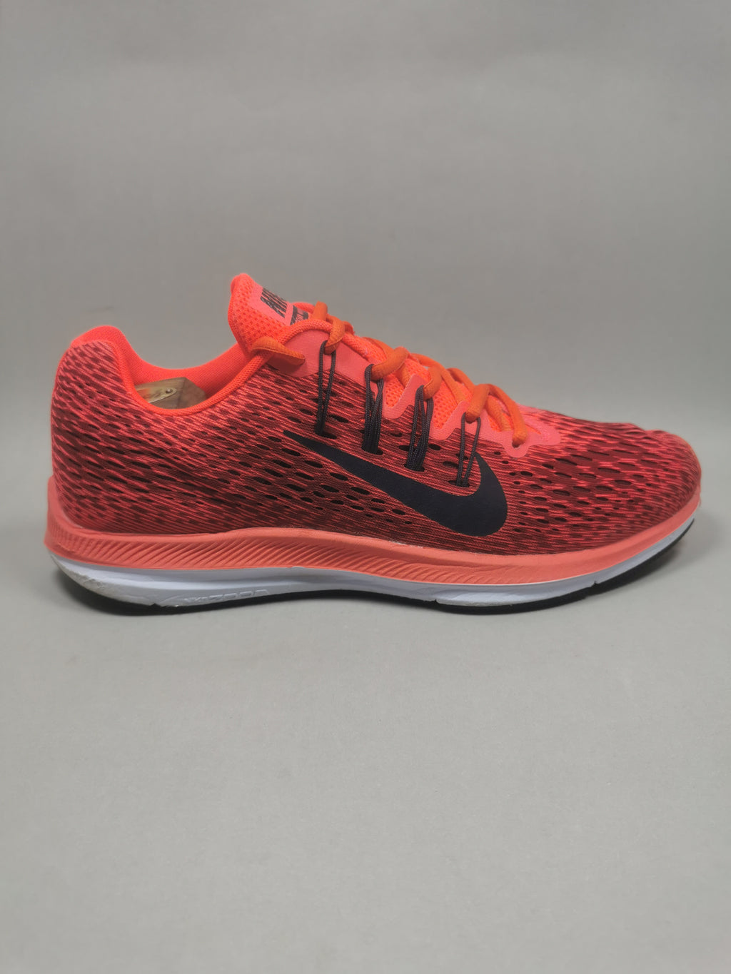 Nike Zoom Winflo 5 . Size : EUR  45 | Premium
