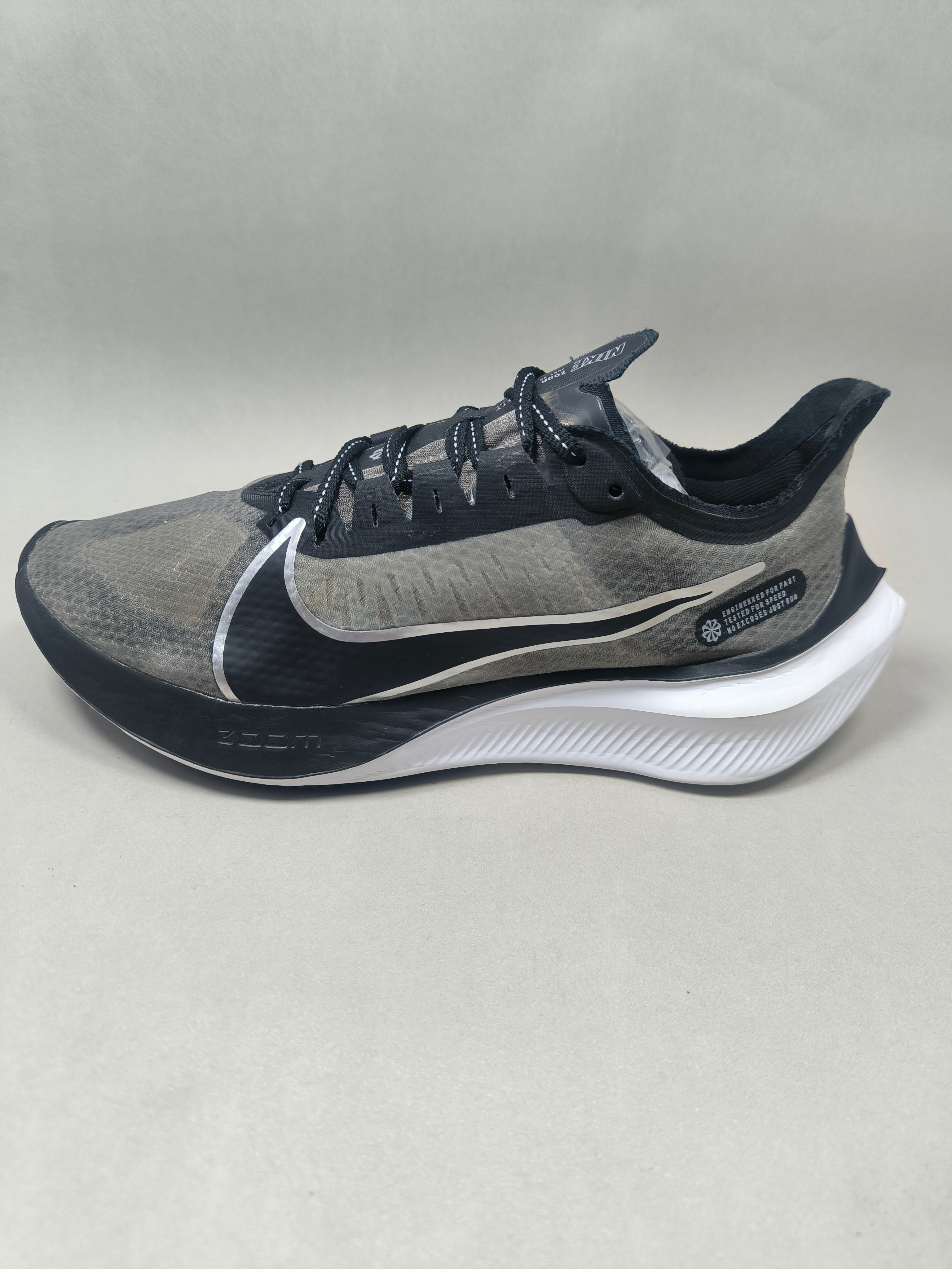 Nike Zoom Gravity . Size : EUR  40 | Excellent+