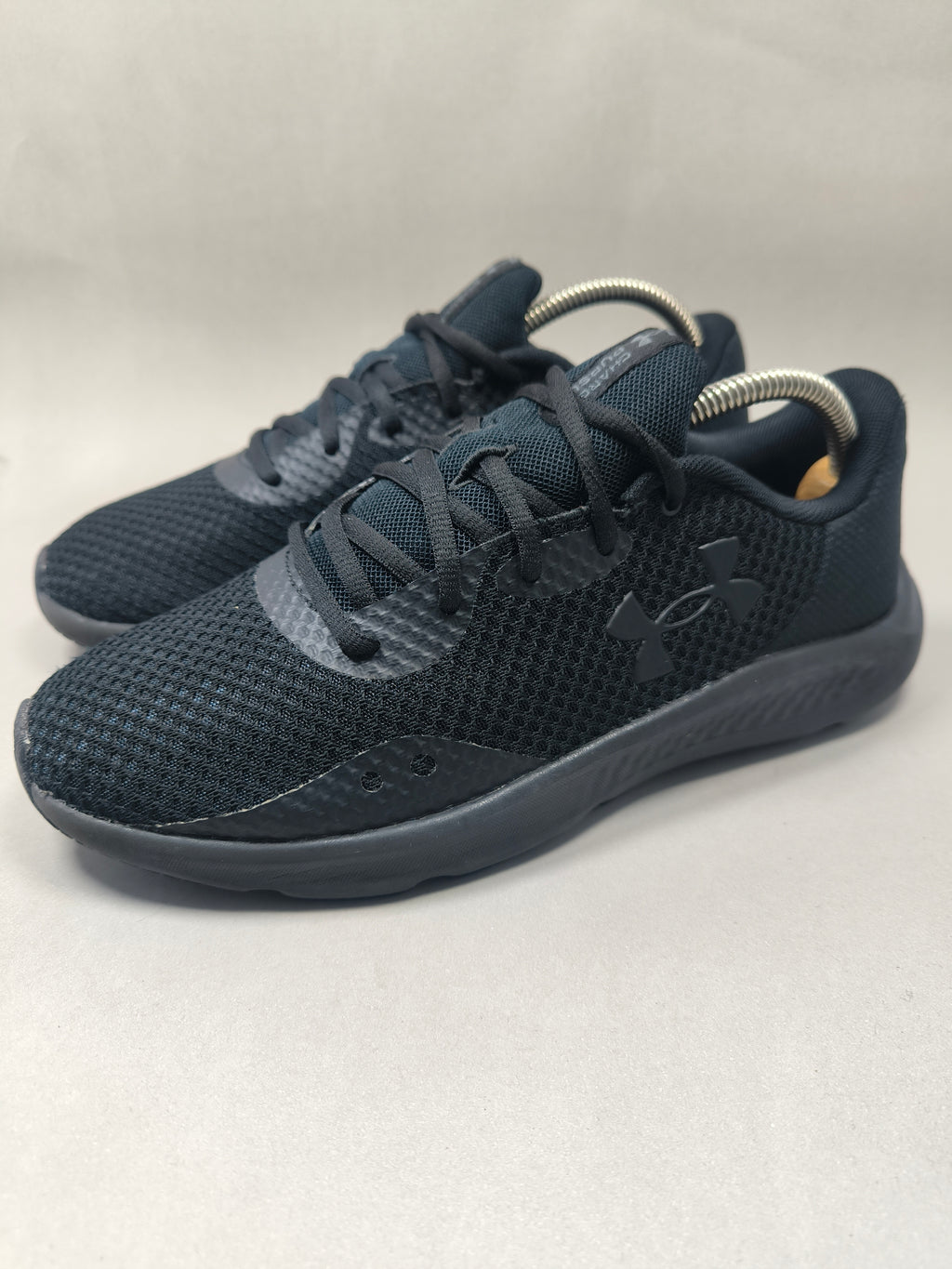 Under Armour Charged . Size : EUR  40 | Premium+