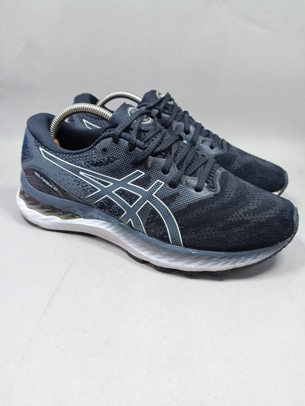 Asics Nimbus 23 . Size : EUR  41 | Excellent+