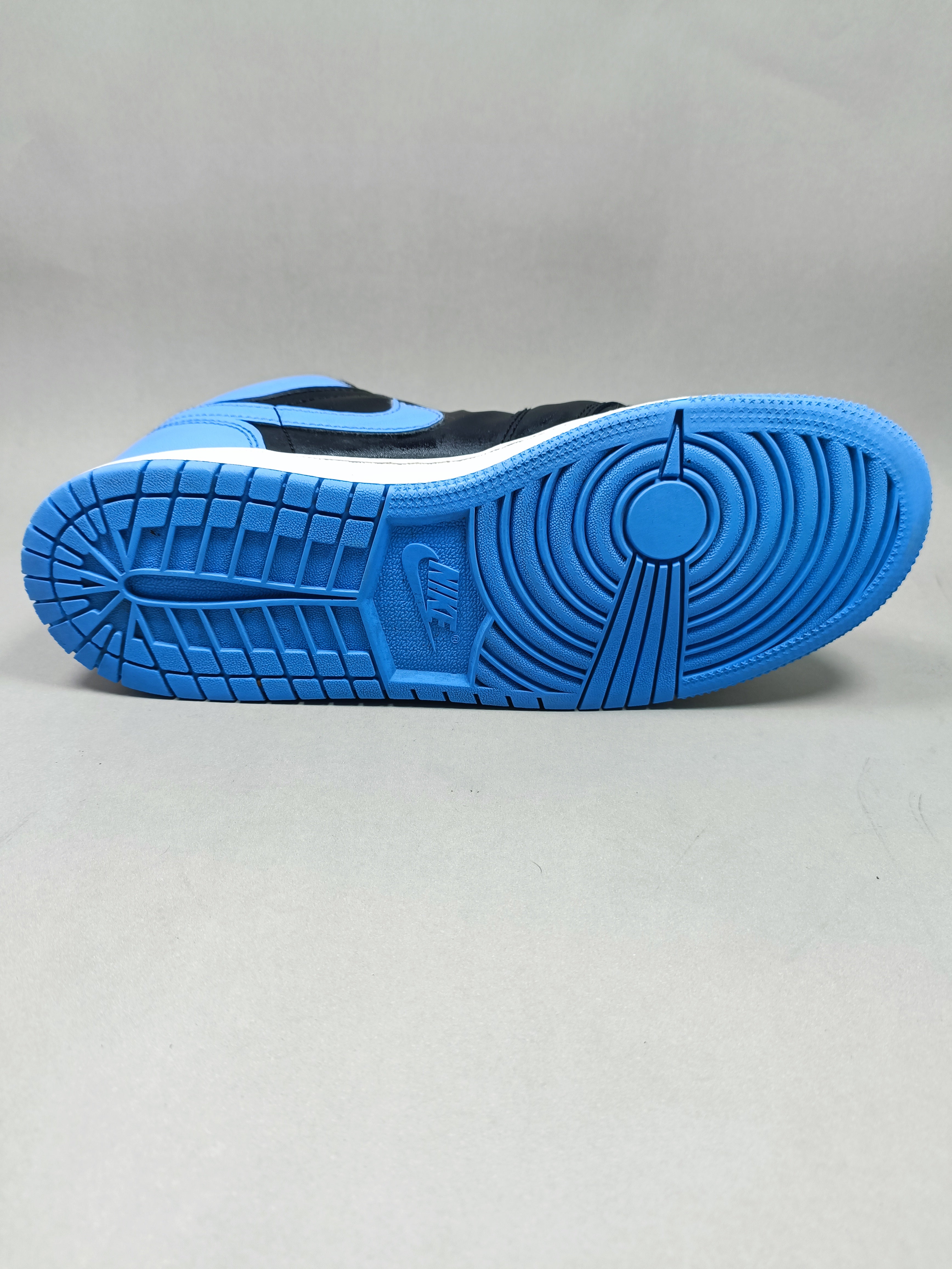 Nike Air Jordan . Size : EUR  40 | Premium