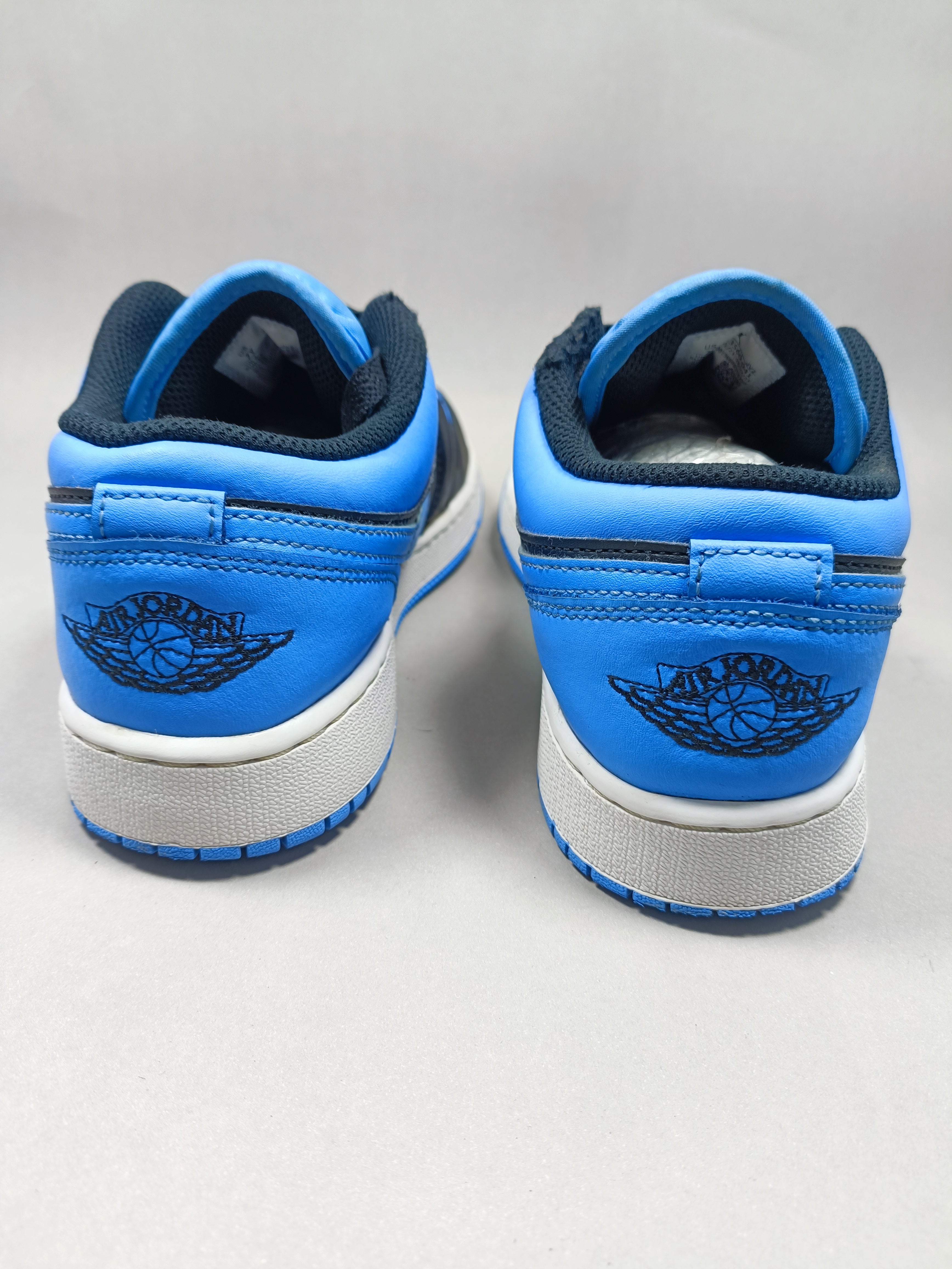 Nike Air Jordan . Size : EUR  40 | Premium