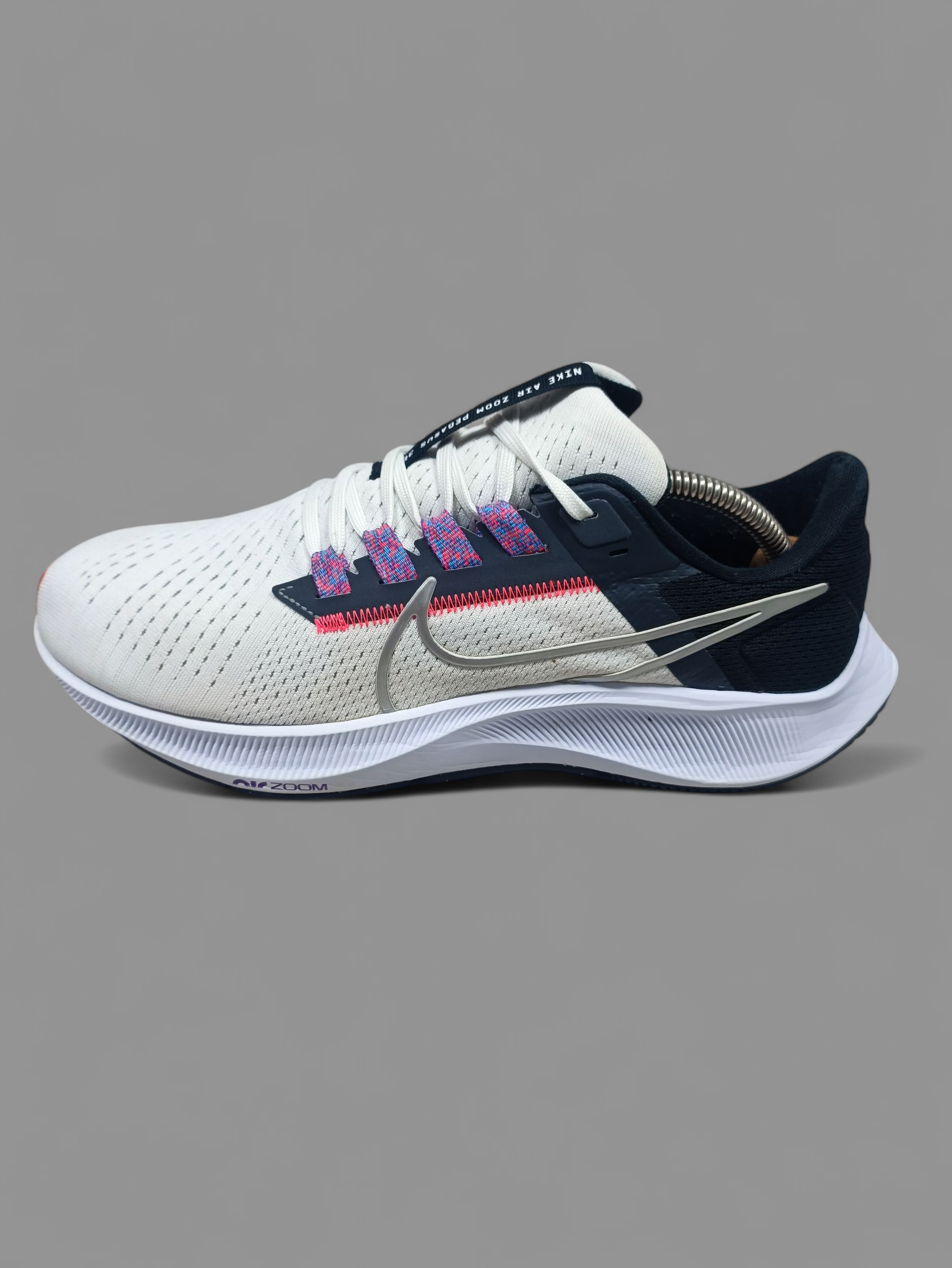 Nike Zoom Pegasus 38 . Size : EUR  41 | Premium