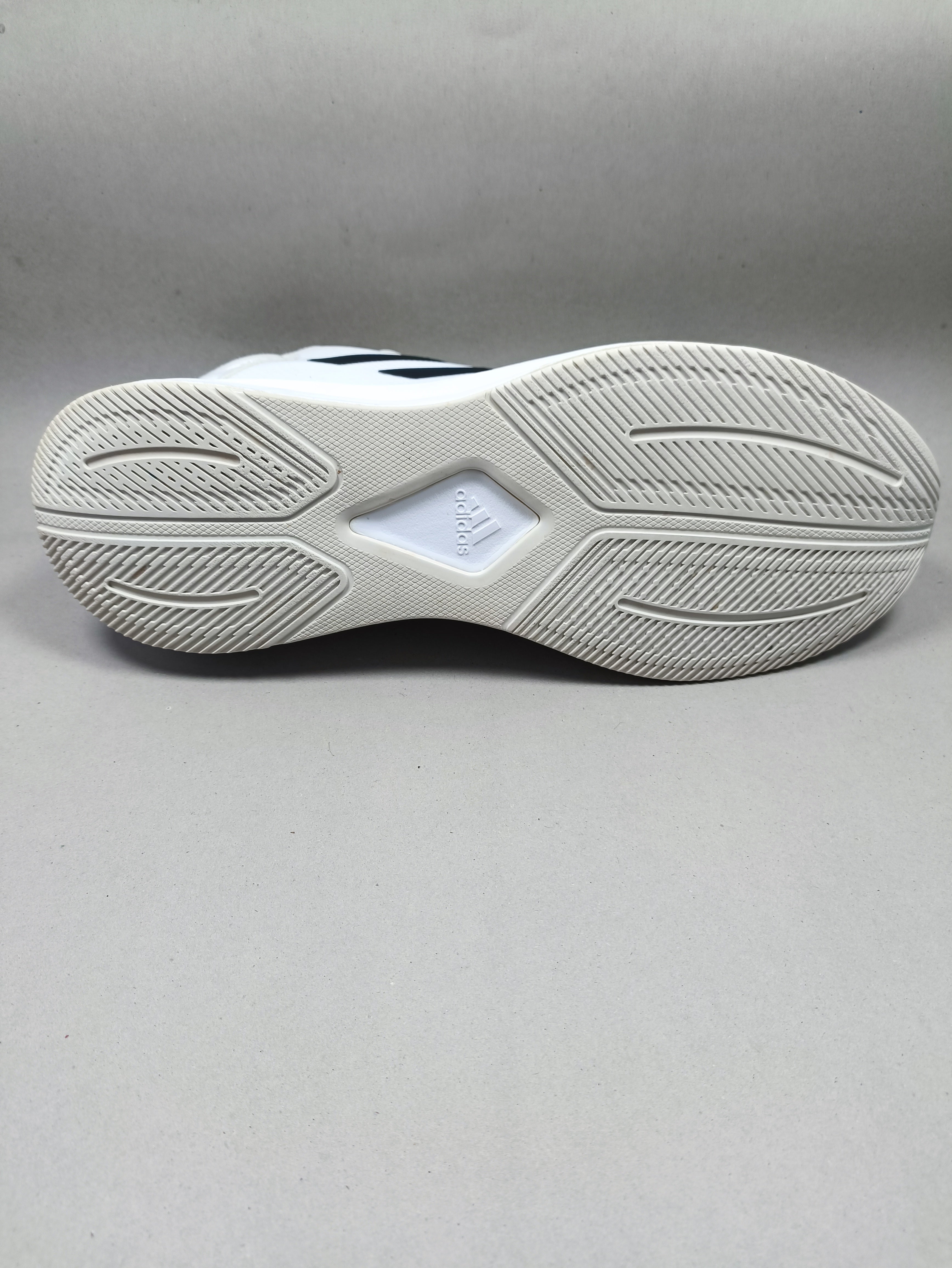 Adidas Duramo 10  EUR  49 : Premium+