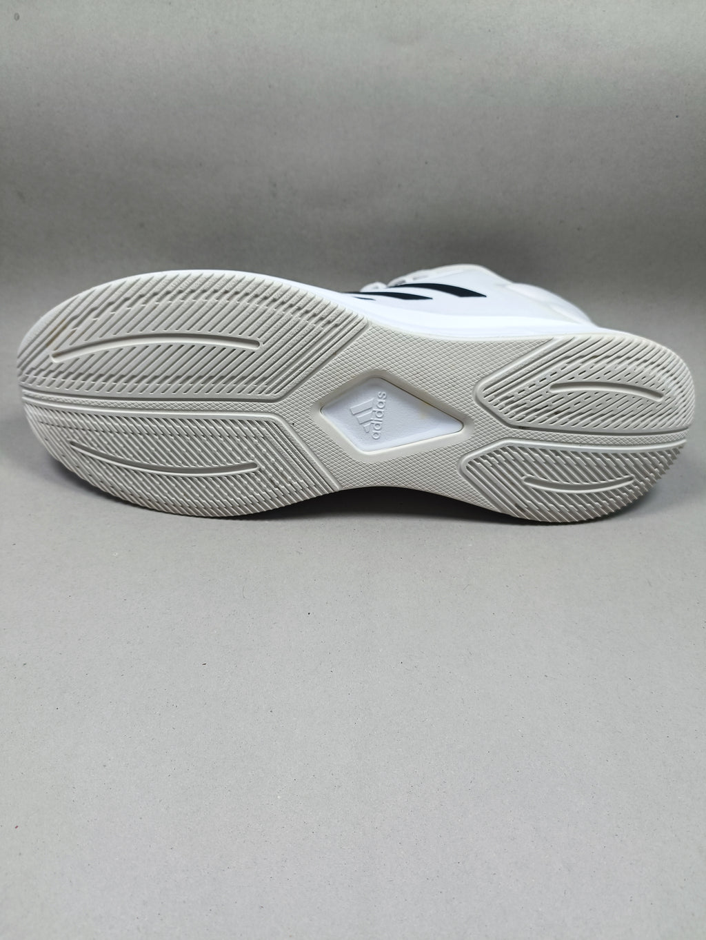 Adidas Duramo 10  EUR  49 : Premium+