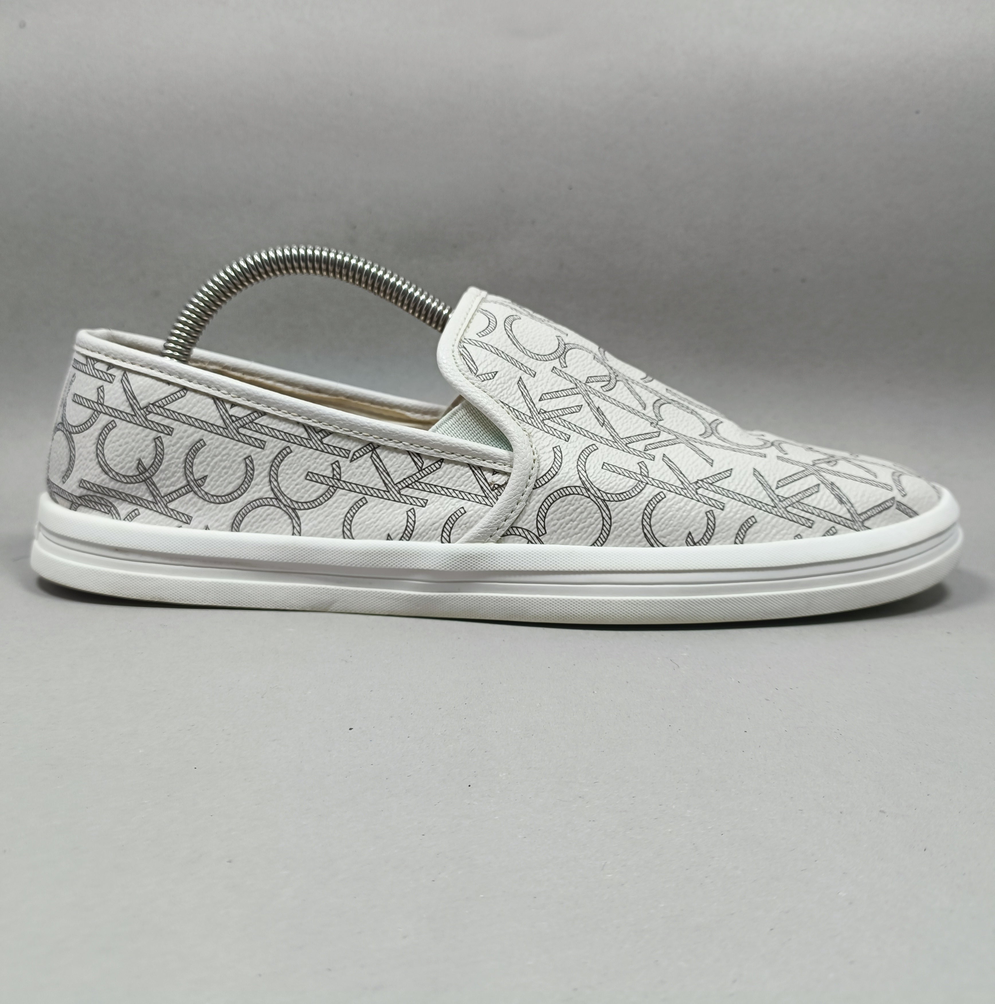 Calvin Klein Slip on . Size : EUR  41 | Premium