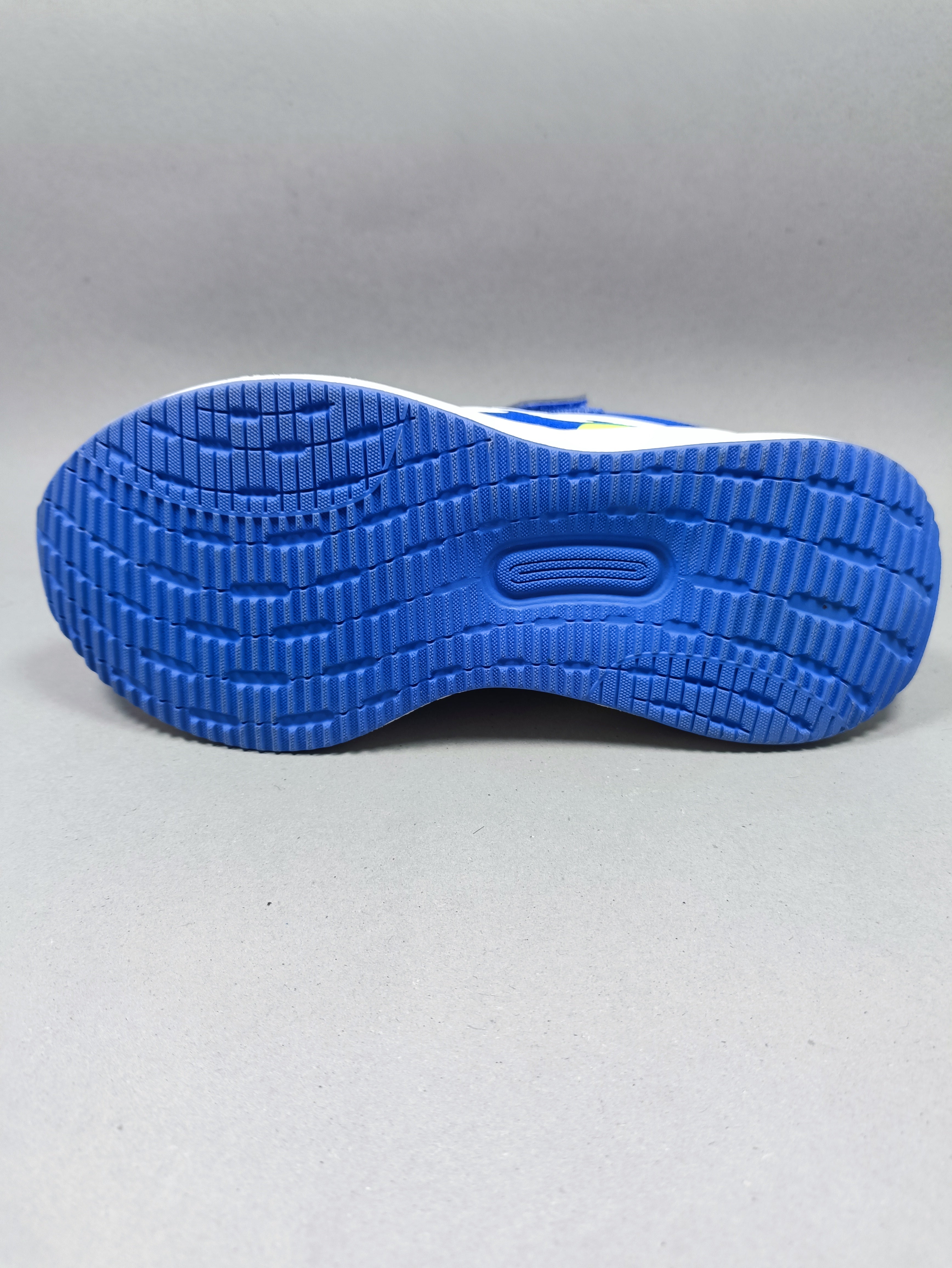 Adidas Run Falcon . Size : EUR  31/31.5 | Premium+