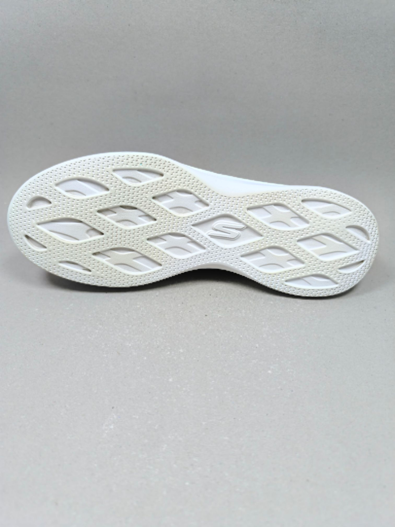 Skechers Go Step . Size : EUR  37 | Premium