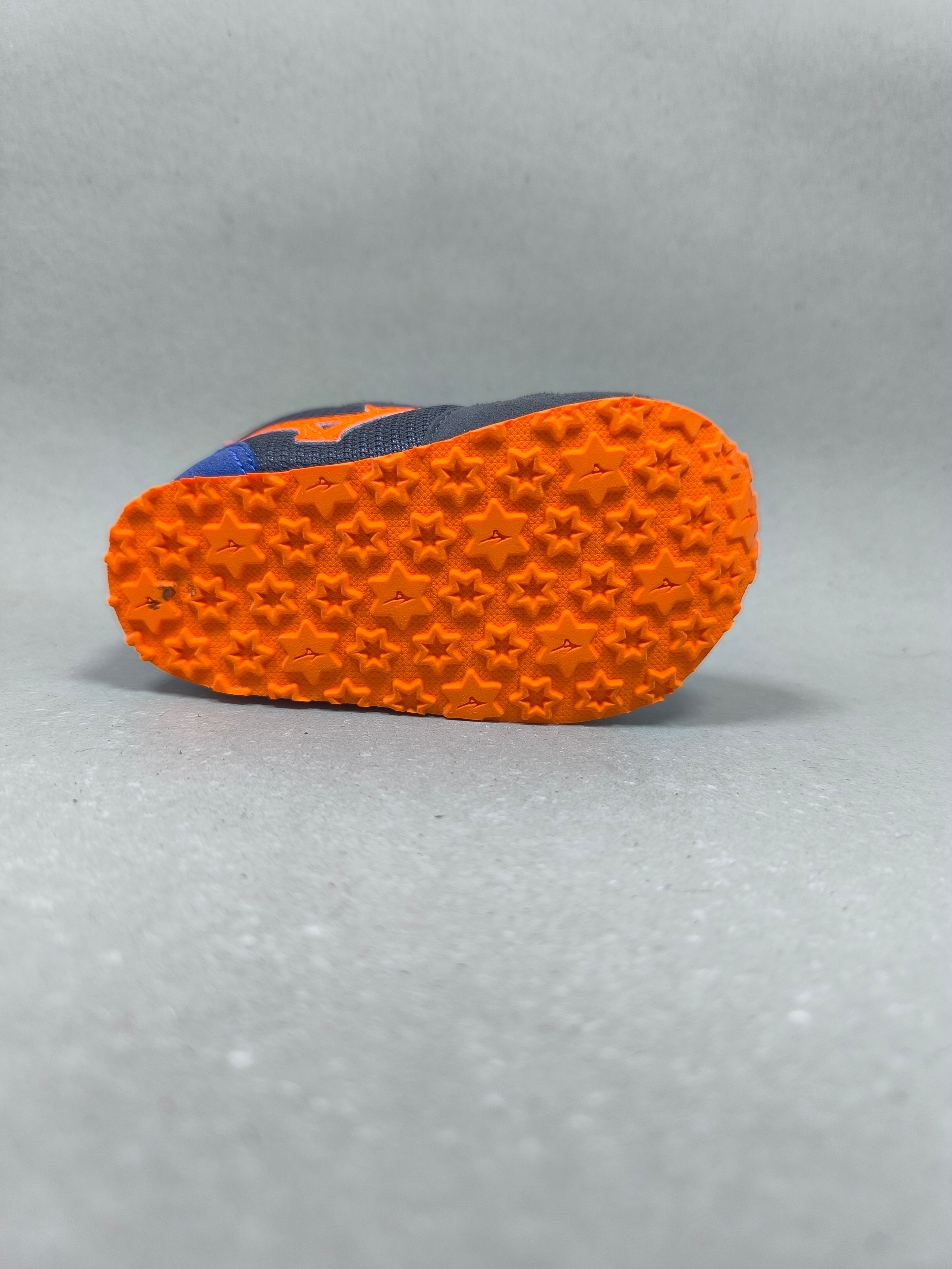 Mizuno Tiny Runner . Size : EUR  19 | Premium