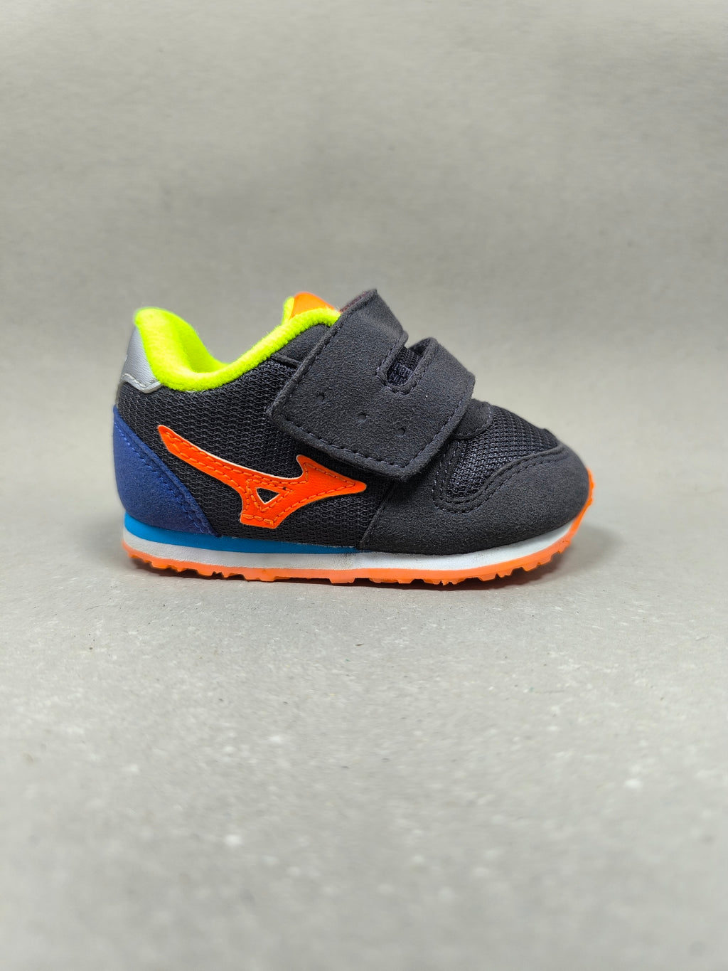 Mizuno Tiny Runner . Size : EUR  19 | Premium