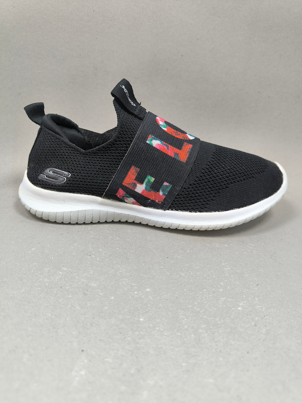 Skechers Ultra Flex . Size : EUR  32 | Excellent+