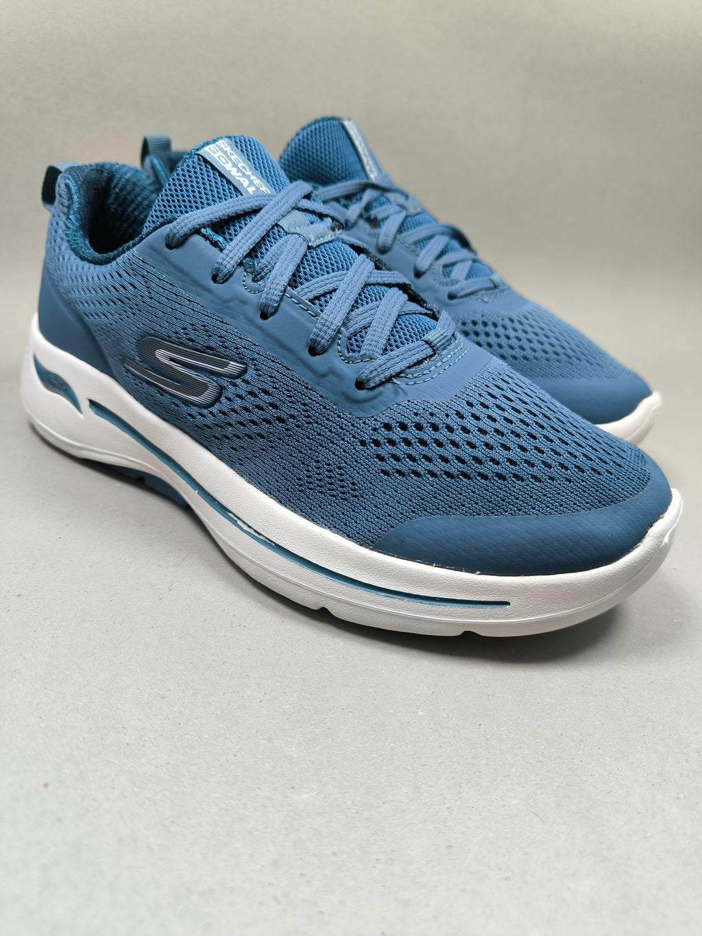 Skechers Archfit . Size : EUR  38 | Premium