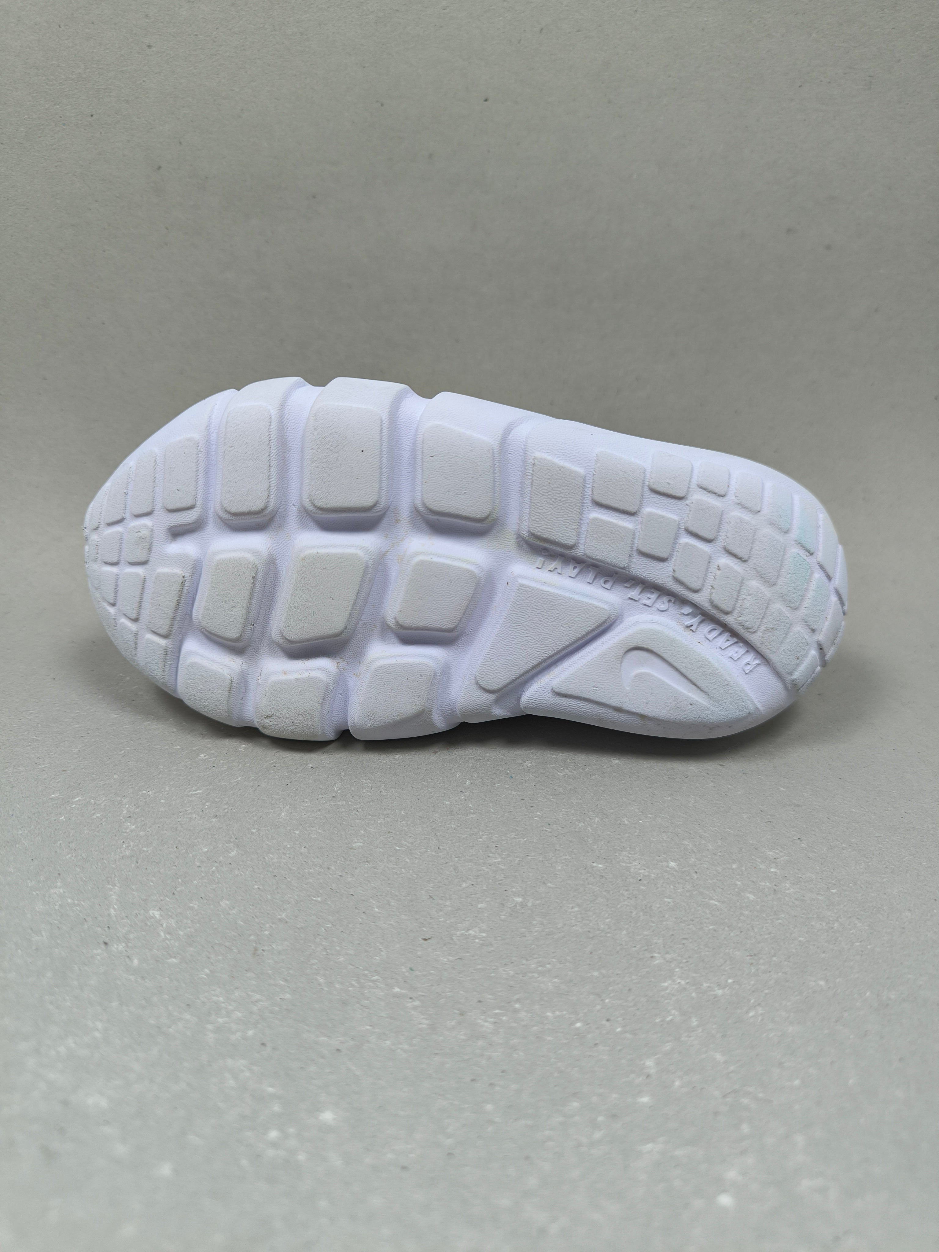 Nike Star Runner . Size : EUR  25 | Excellent+