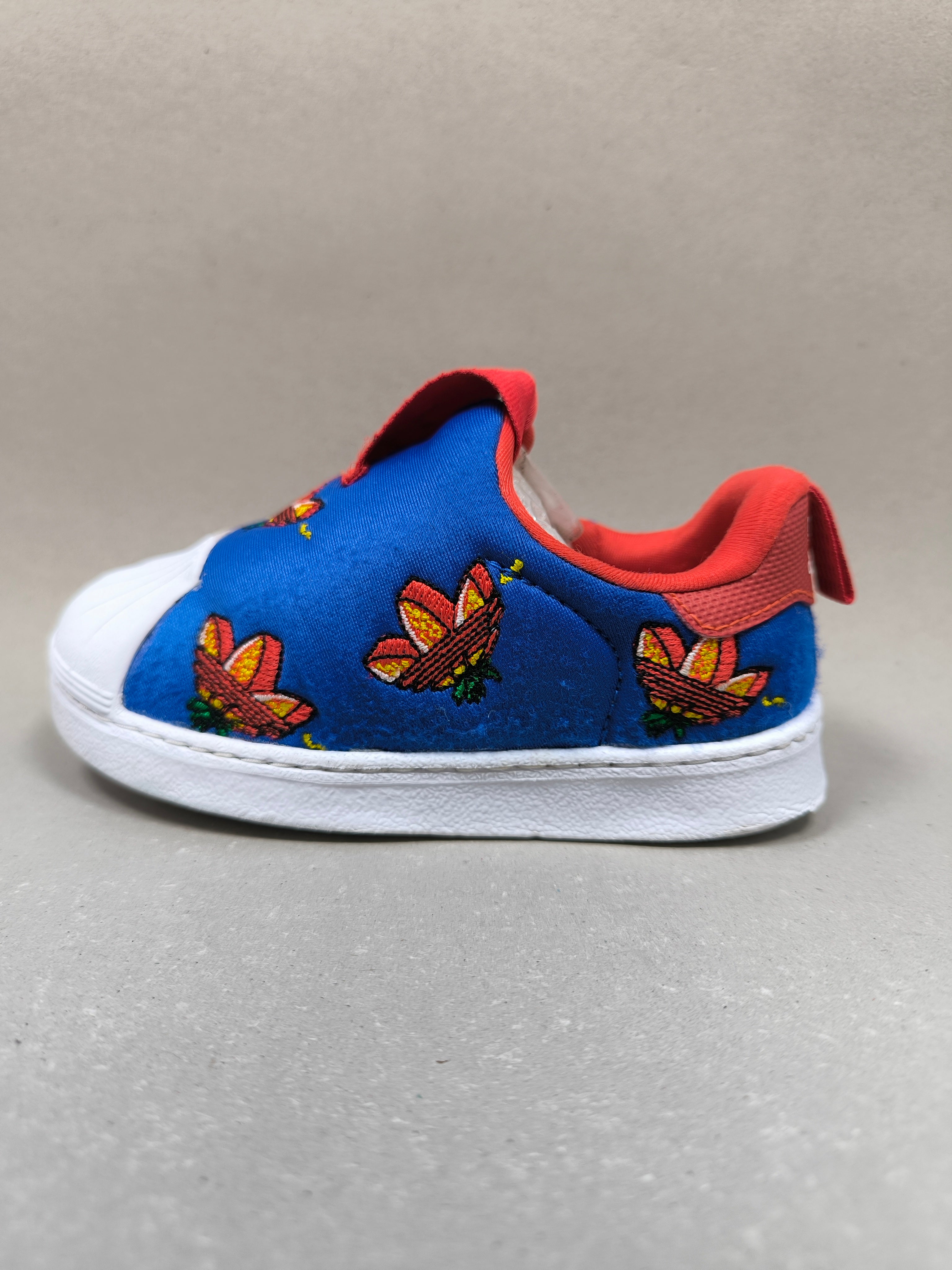 Adidas Super Star . Size : EUR  23 | Excellent+