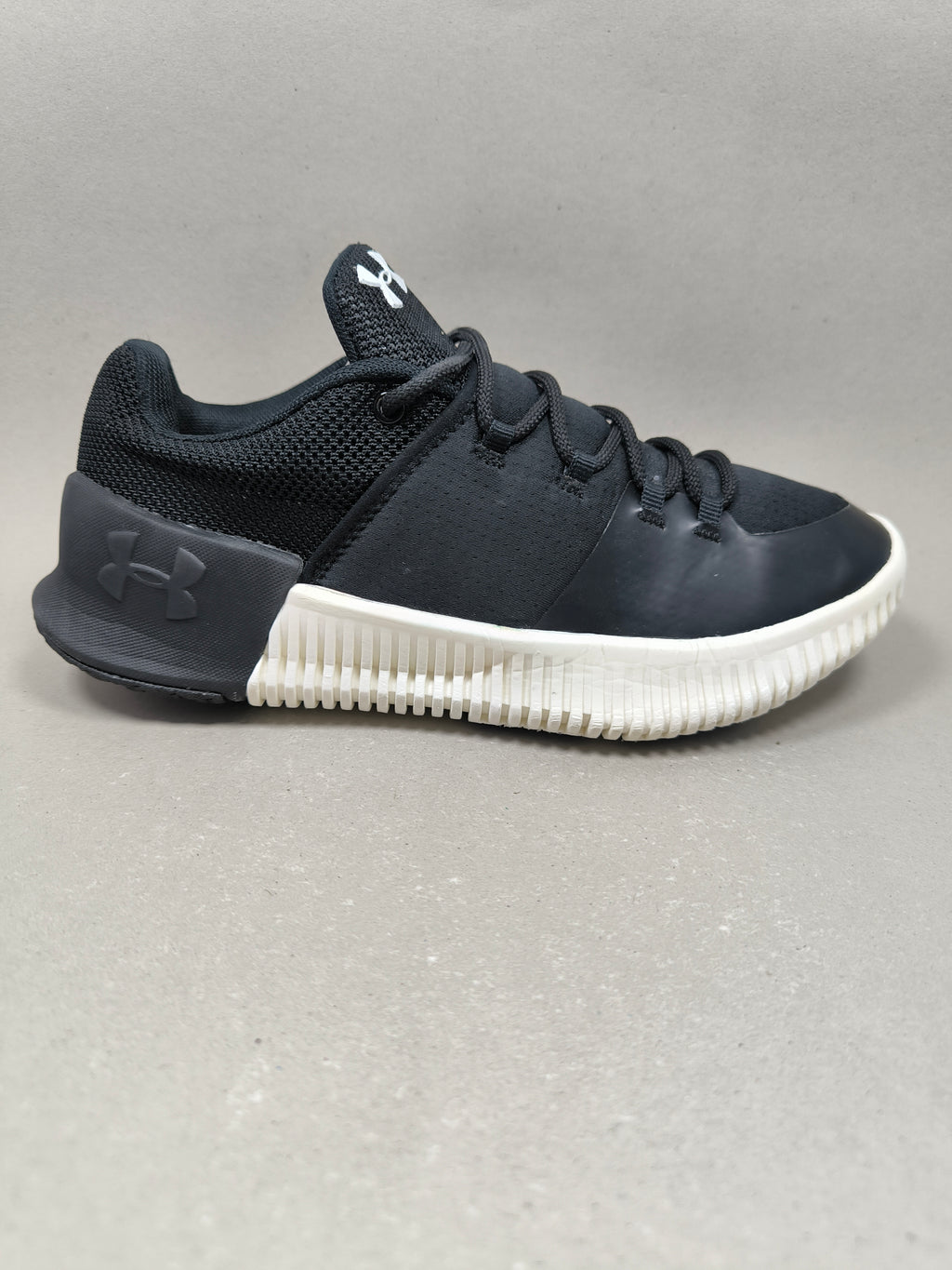 Under Armour Ultimate Speed . Size : EUR  36 | Premium