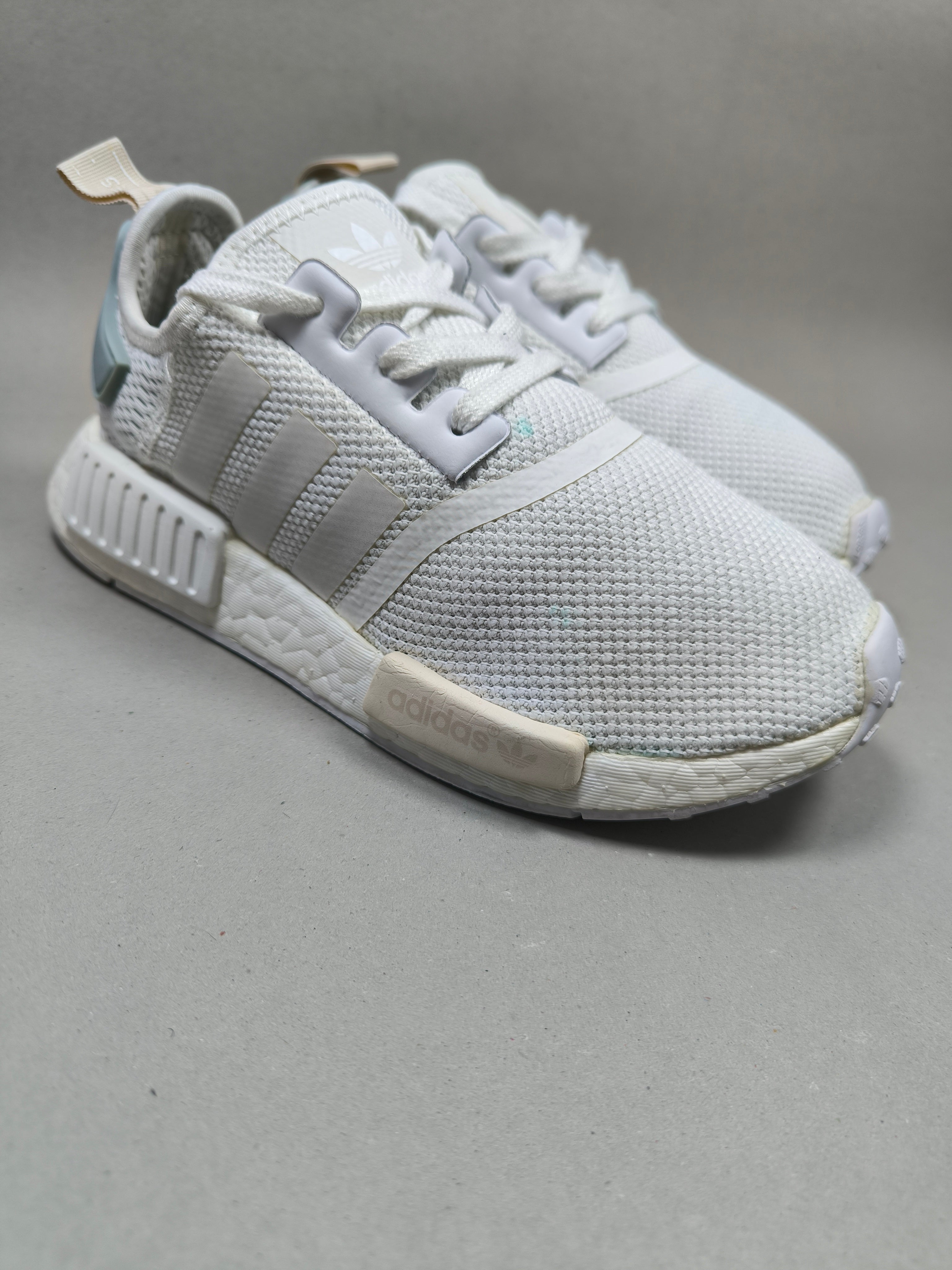 Adidas NMD R1 . Size : EUR  36 | Premium
