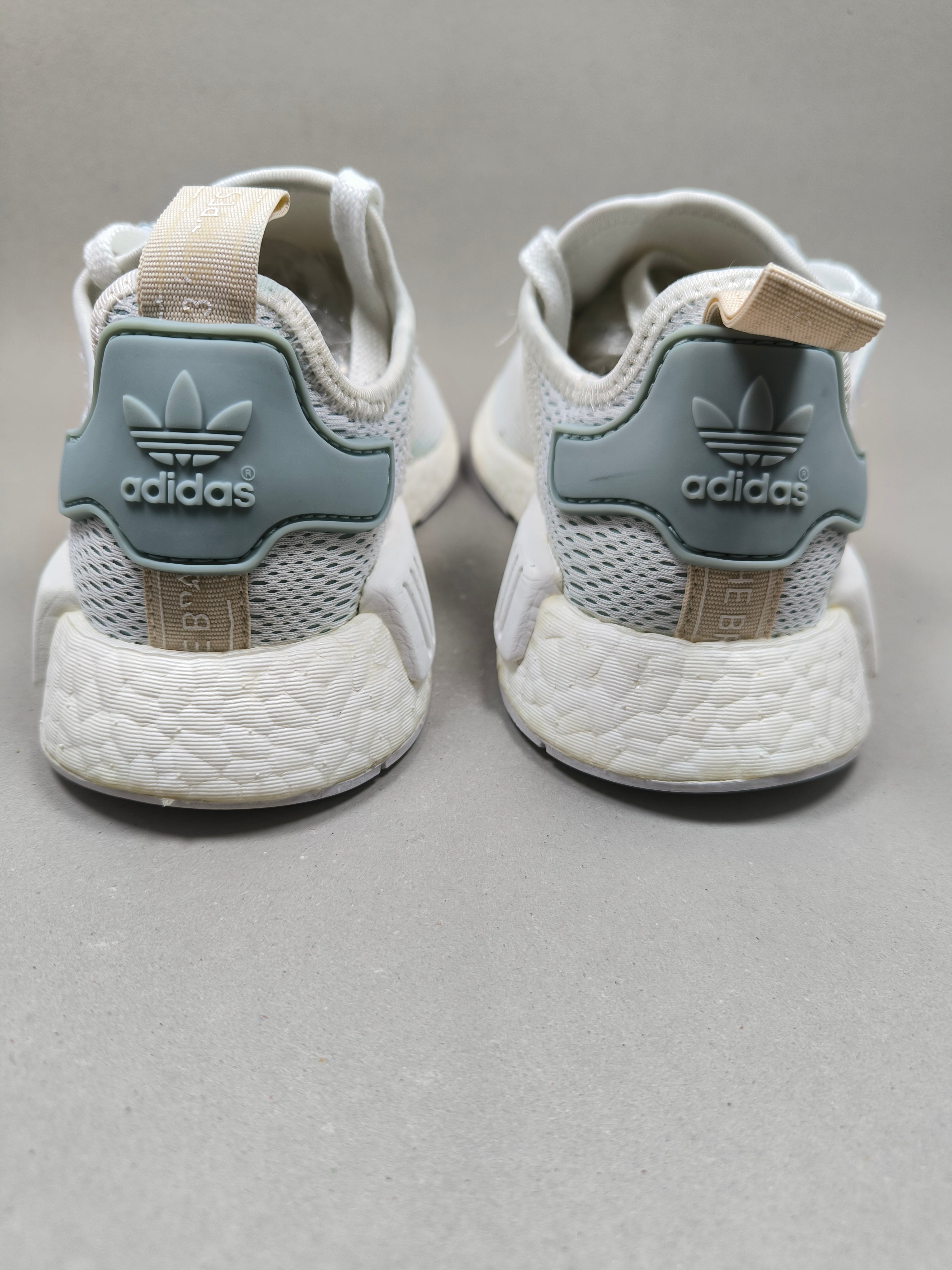 Adidas NMD R1 . Size : EUR  36 | Premium