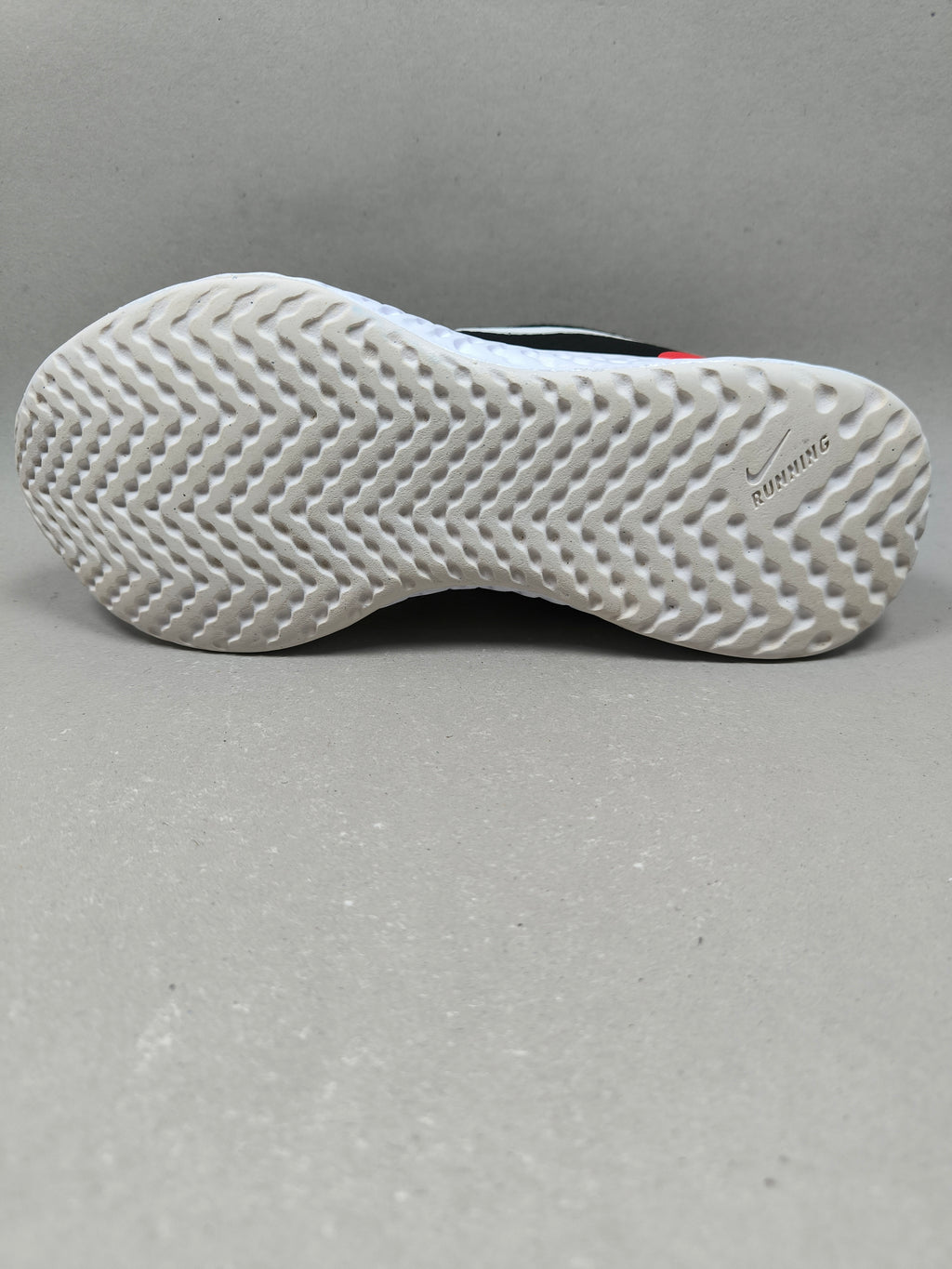 Nike Revolution . Size : EUR  36 | Premium