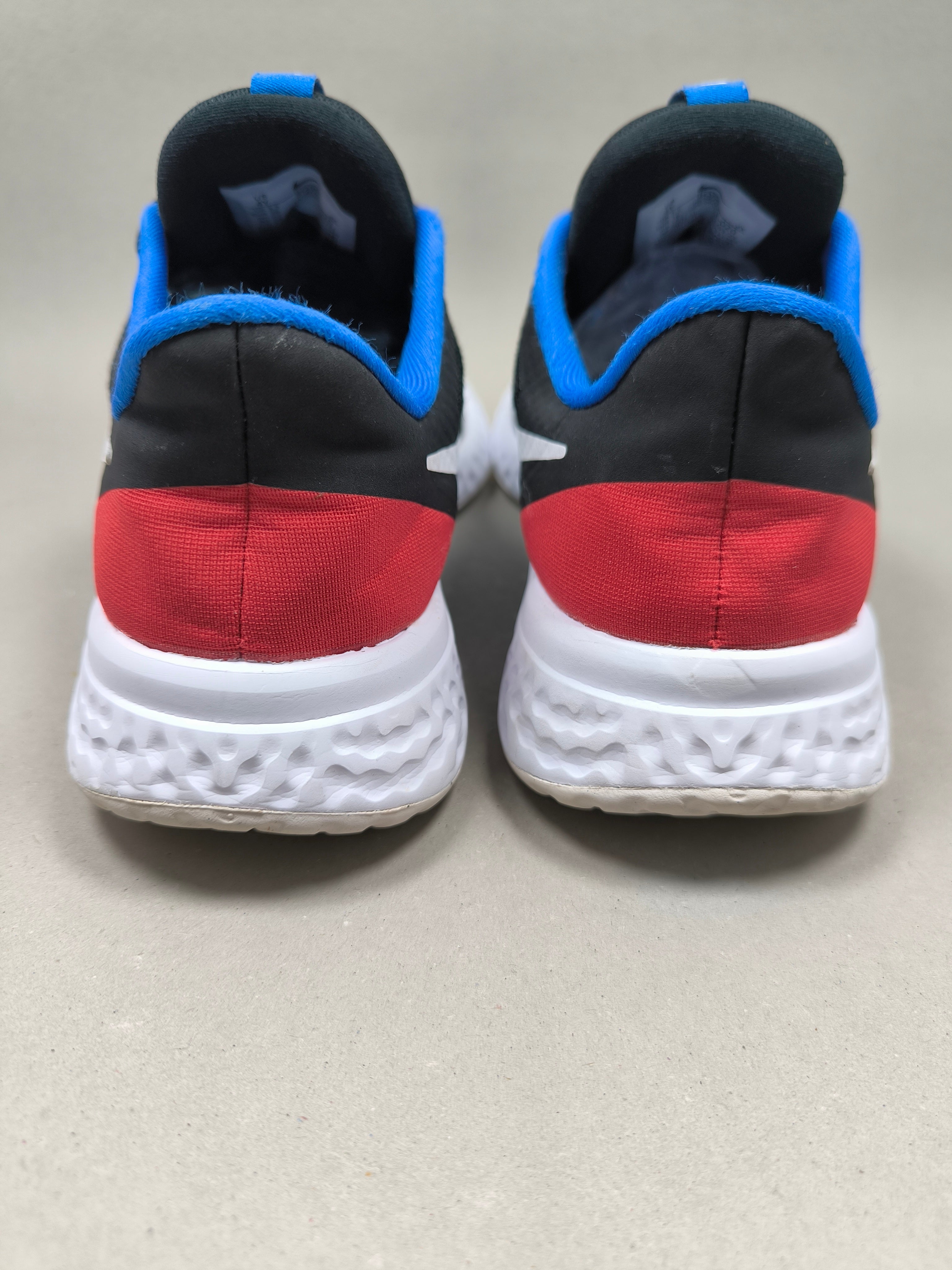 Nike Revolution . Size : EUR  36 | Premium