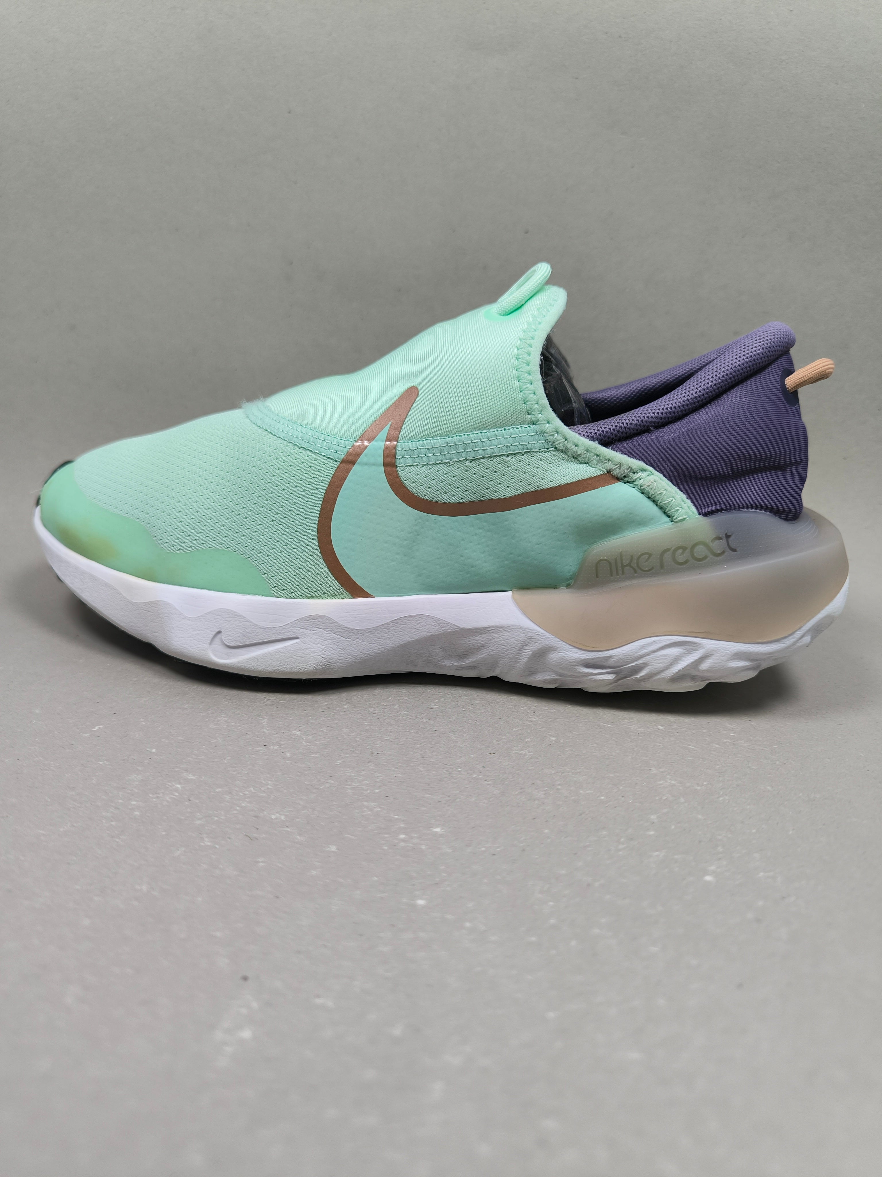 Nike React Flow . Size : EUR  36 | Premium