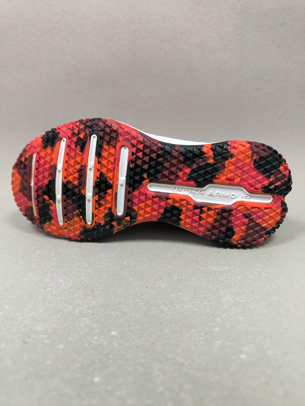 Under Armour Main Shock SP . Size : EUR  28 | Premium