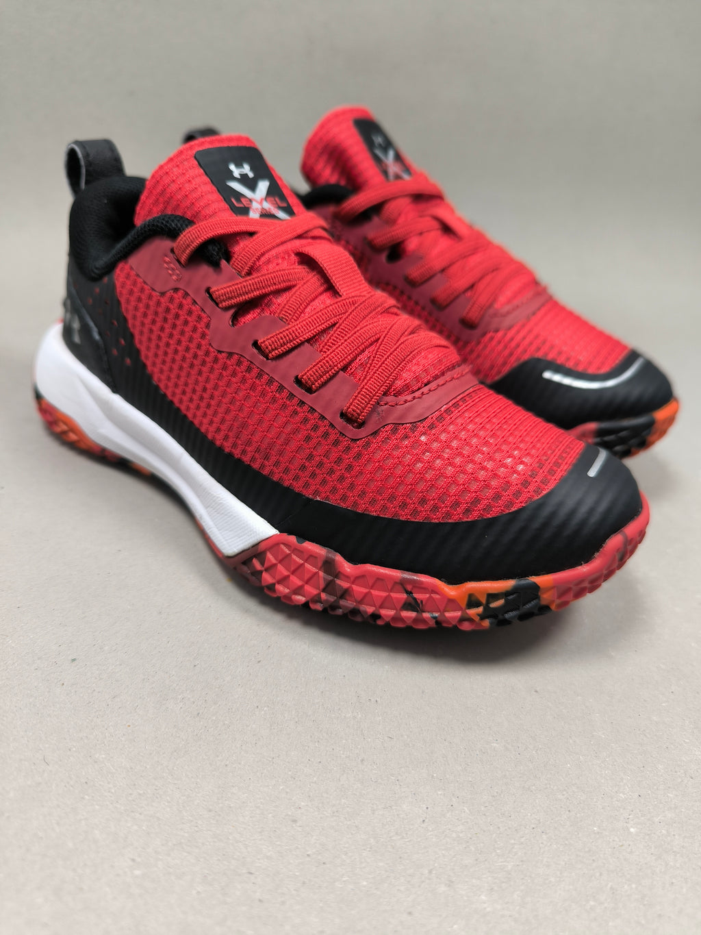 Under Armour Main Shock SP . Size : EUR  28 | Premium