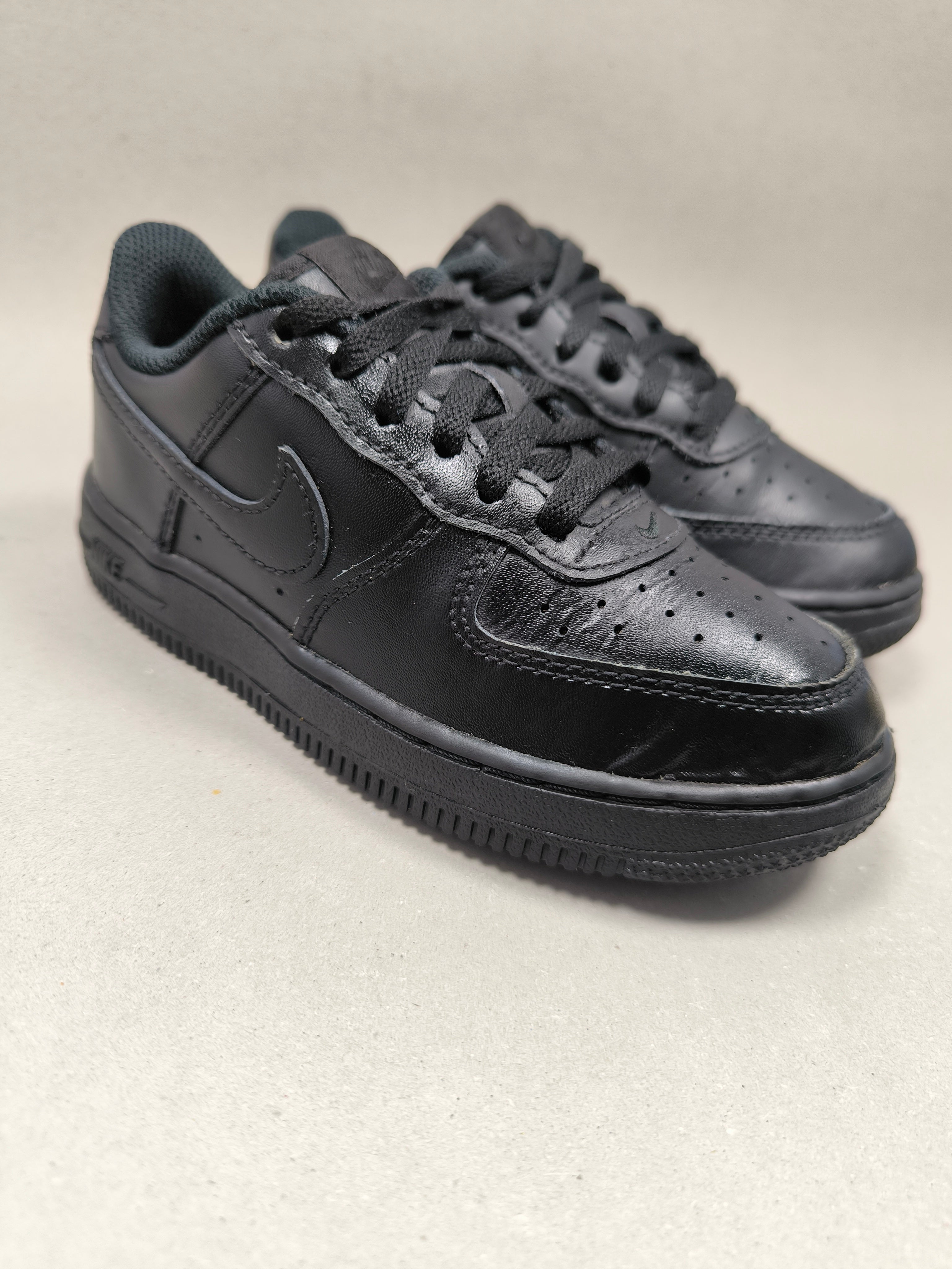 Nike Air Force . Size : EUR  28 | Excellent+