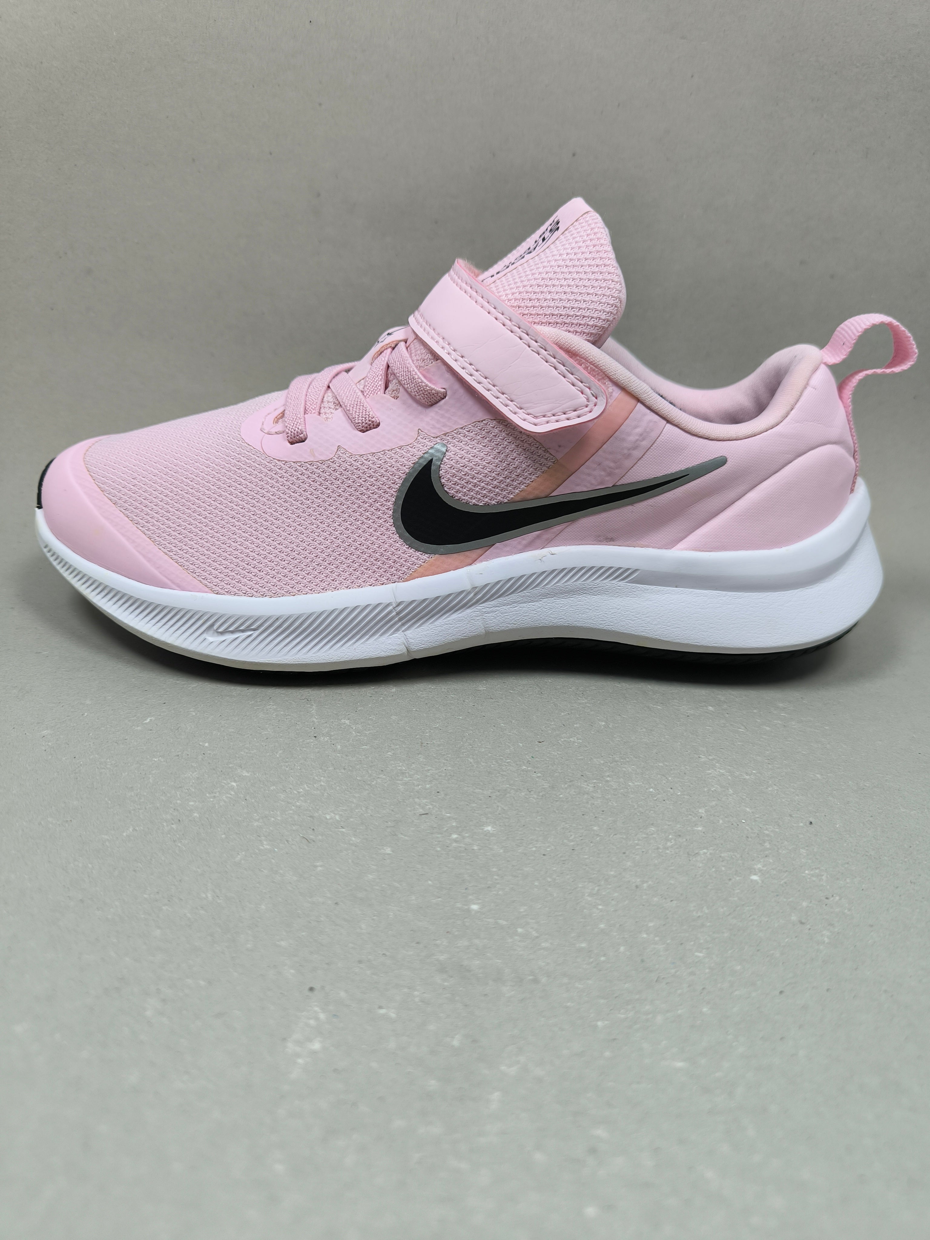 Nike Star Runner 3 . Size : EUR  35 | Premium