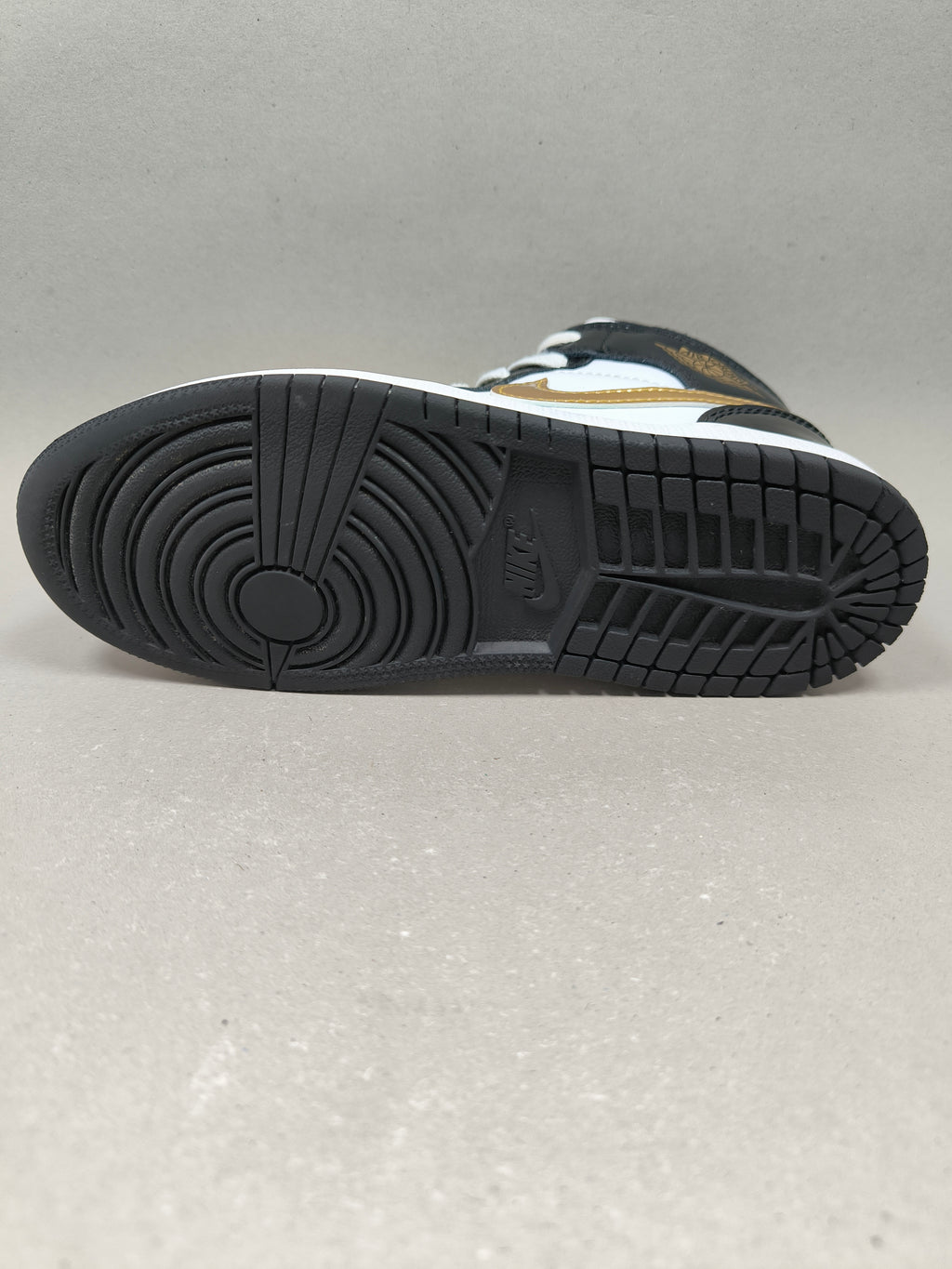 Nike Air Jordan . Size : EUR  33 | Premium