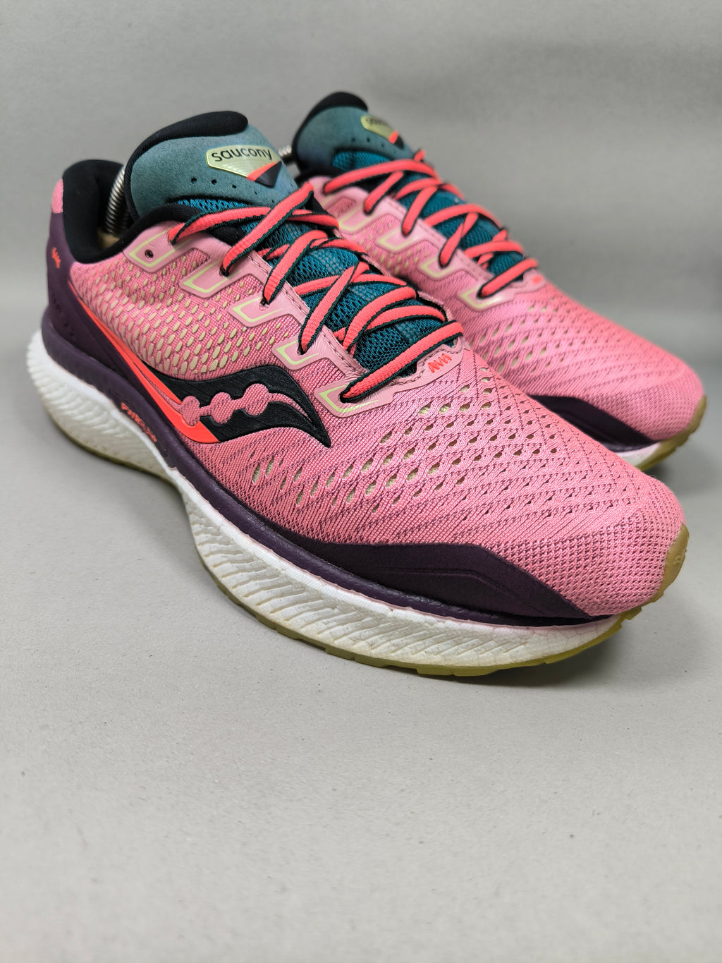 Saucony Triumph 18 . Size : EUR  40 | Premium